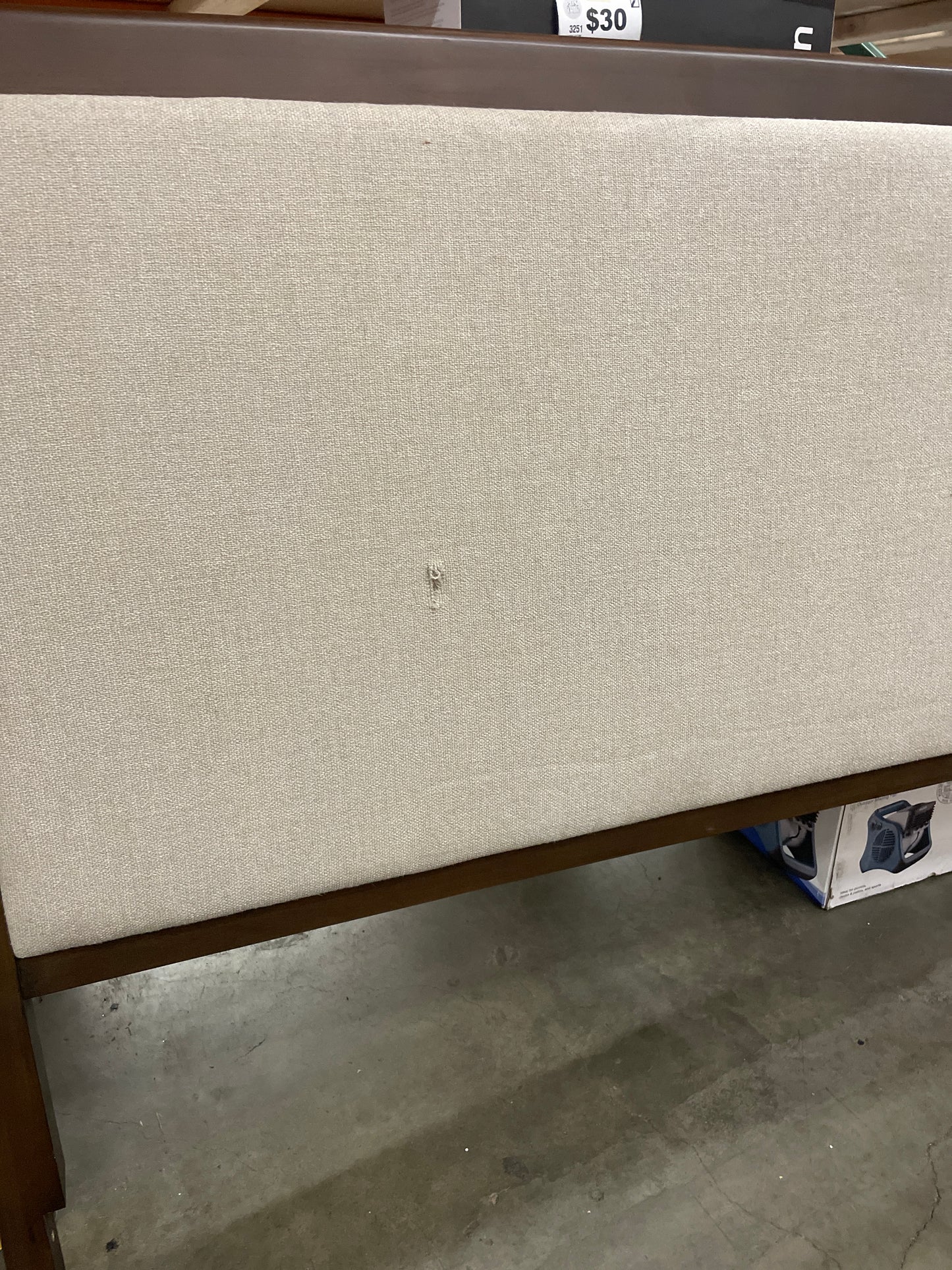 WESTON PARK KING BED - Retail $999