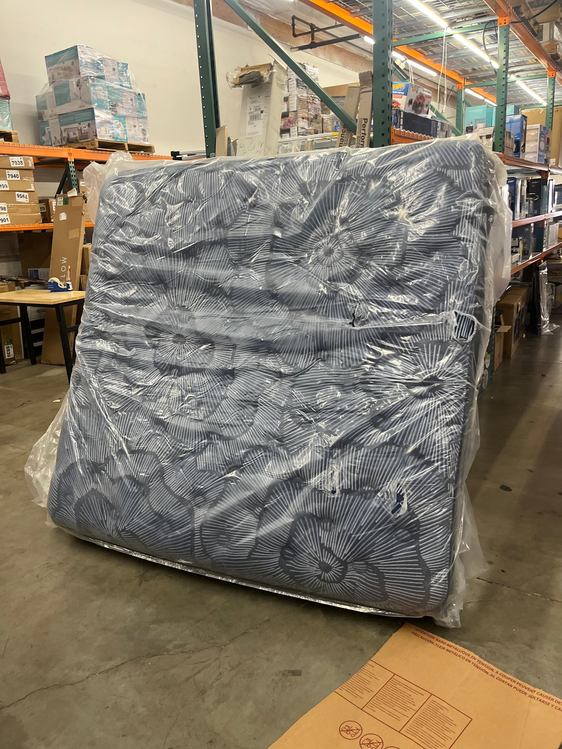 Serta Perfect Sleeper Ultimate 15" King Mattress - Plush Pillow Top, Cooling Gel Memory Foam, Pocket Innersprings for Motion Isolation, Edge Support, CertiPUR-US Certified - Oasis Sleep - Retail $1529