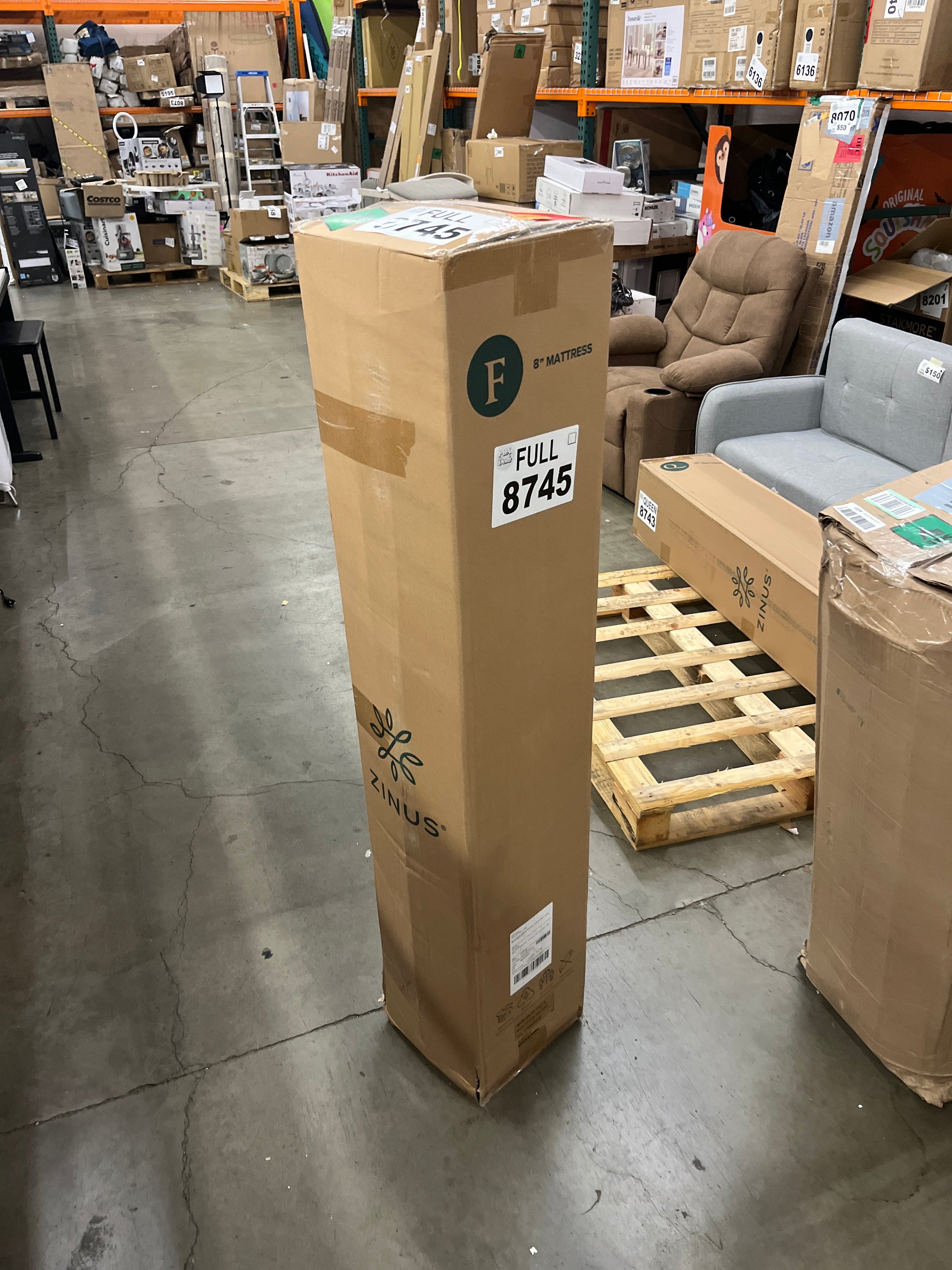 ZINUS 8 Inch Foam and Spring Hybrid Mattress [New Version], Full, Fiberglass free, Medium Firmness, Durable Support, Certified Safe Foams & Fabric, Mattress in A Box - Retail $138