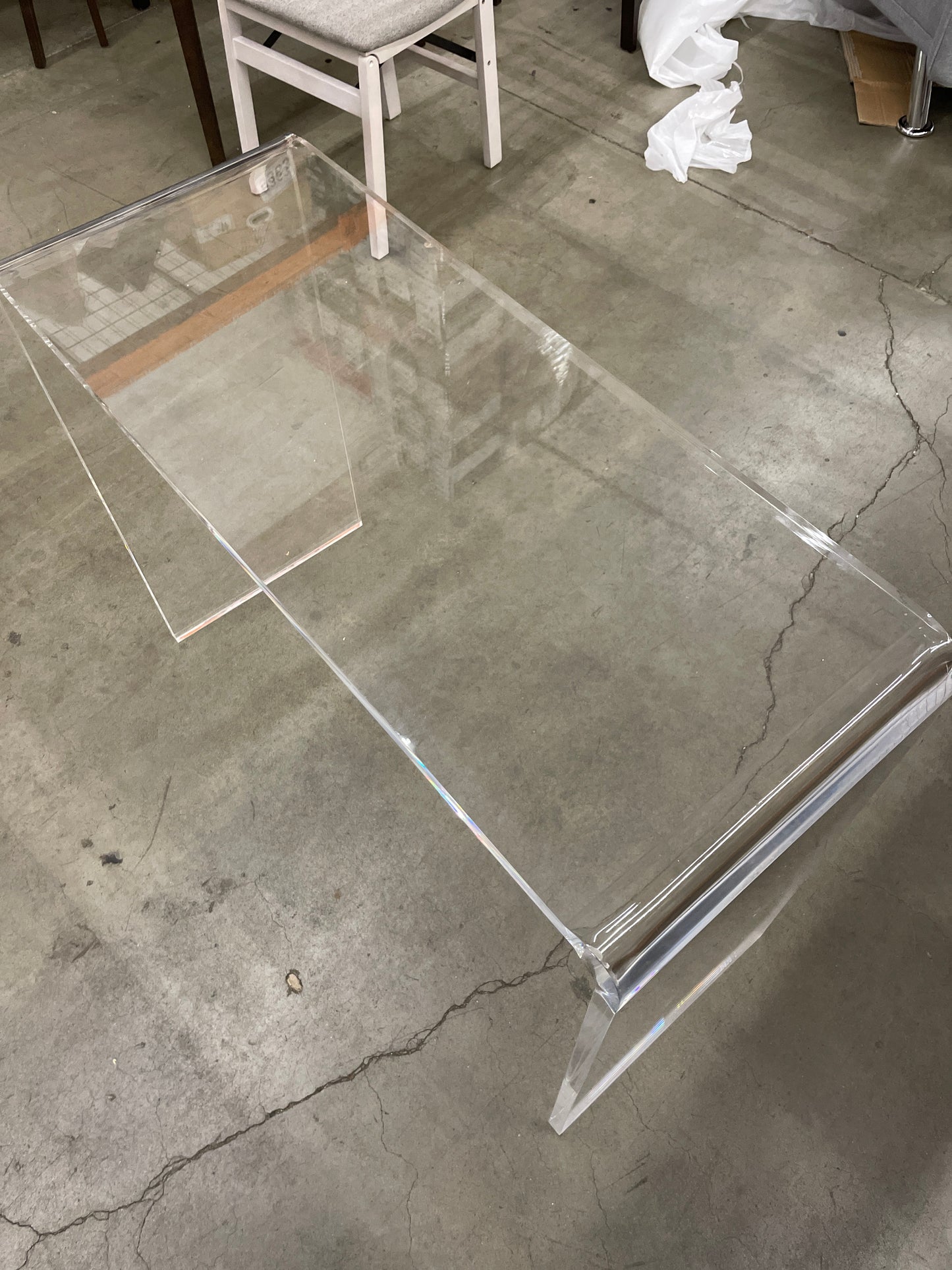 VEVOR Acrylic Console Table, Clear Acrylic End Table, Transparent Acrylic Side Table 38.2x15x29.3 inch, for Foyer, Living Room, Dining Room - Retail $324