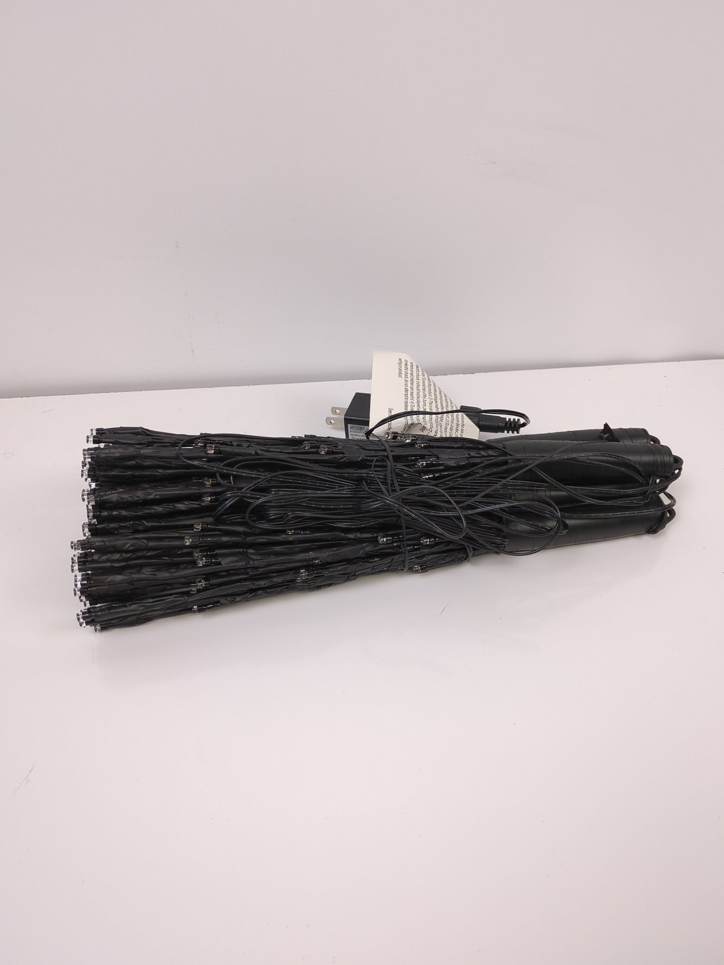 SYLVANIA SET OF 4 STAR - Retail $26