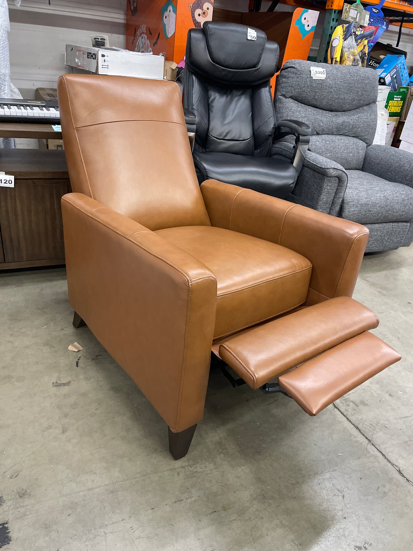 Barcalounger Ridgefield Leather Pushback Recliner  - Retail $500