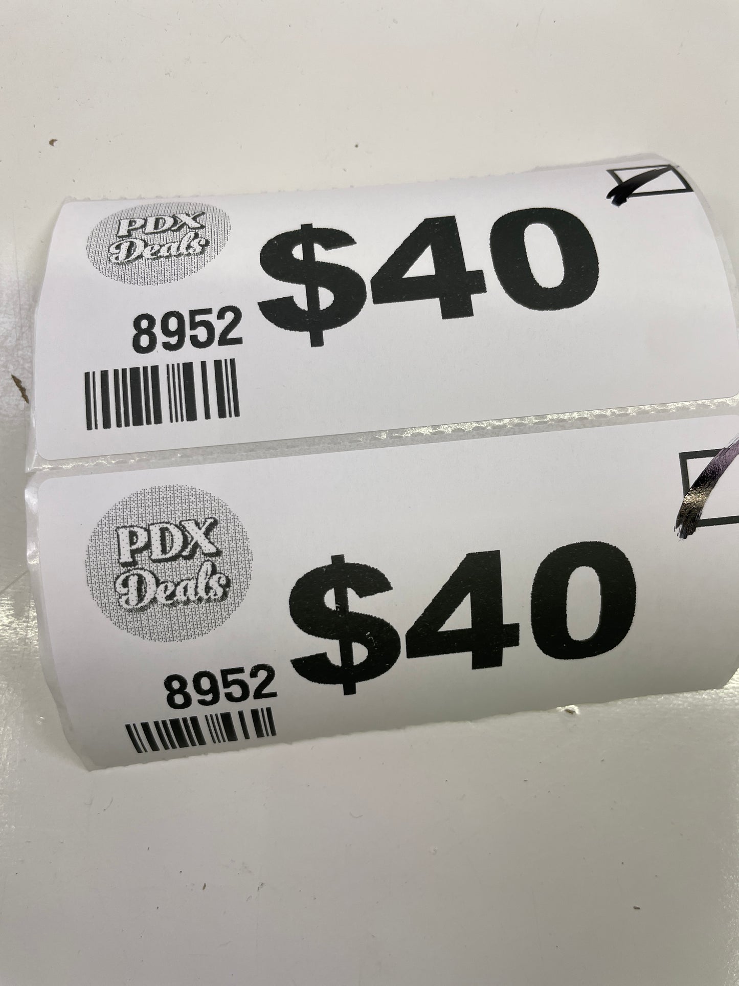 Kirkland Signature QUEEN 680 Thread Count Sheet Set - Retail $79