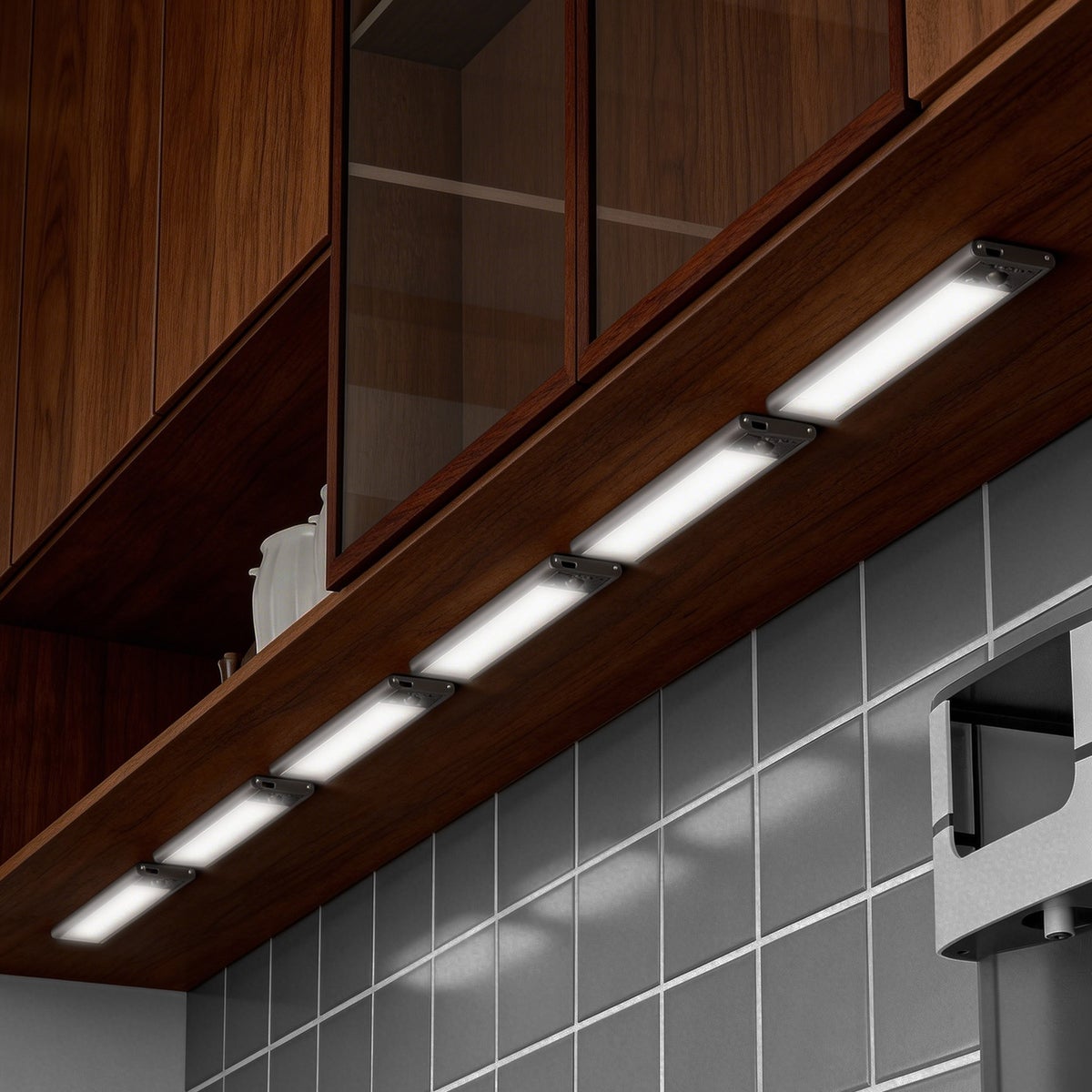 Rechargeable Energetic 12" LED Wireless Undercabinet Lights