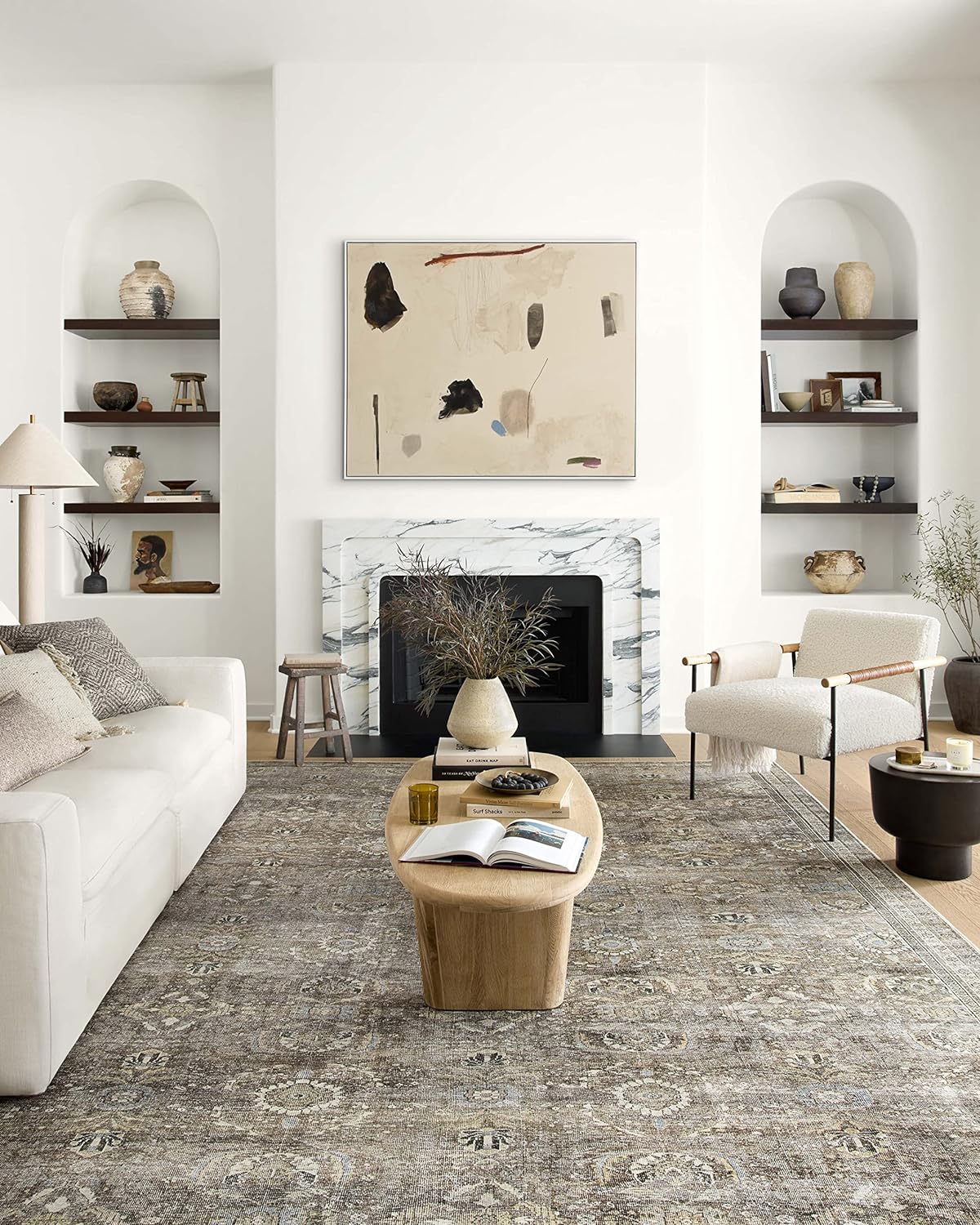 NEW - Loloi Layla Collection, LAY-13 Antique/Moss 5'-0" x 7'-6" .13" Thick, Area Rug, Soft, Durable, Vintage Inspired, Distressed, Low Pile, Non-Shedding, Easy Clean, Printed, Living Room Rug - Retail $96