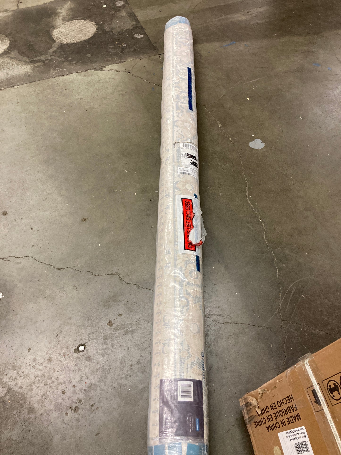 Like NEW - Costco - Barmond Area Rug, Belo Blue 8' 8" x 13' - Retail $379 Default Title