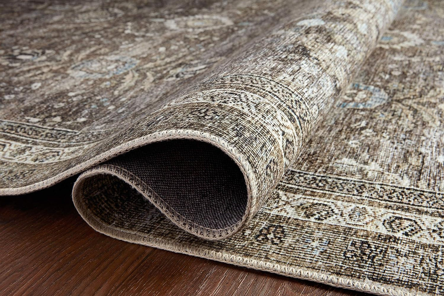 NEW - Loloi Layla Collection, LAY-13 Antique/Moss 5'-0" x 7'-6" .13" Thick, Area Rug, Soft, Durable, Vintage Inspired, Distressed, Low Pile, Non-Shedding, Easy Clean, Printed, Living Room Rug - Retail $96