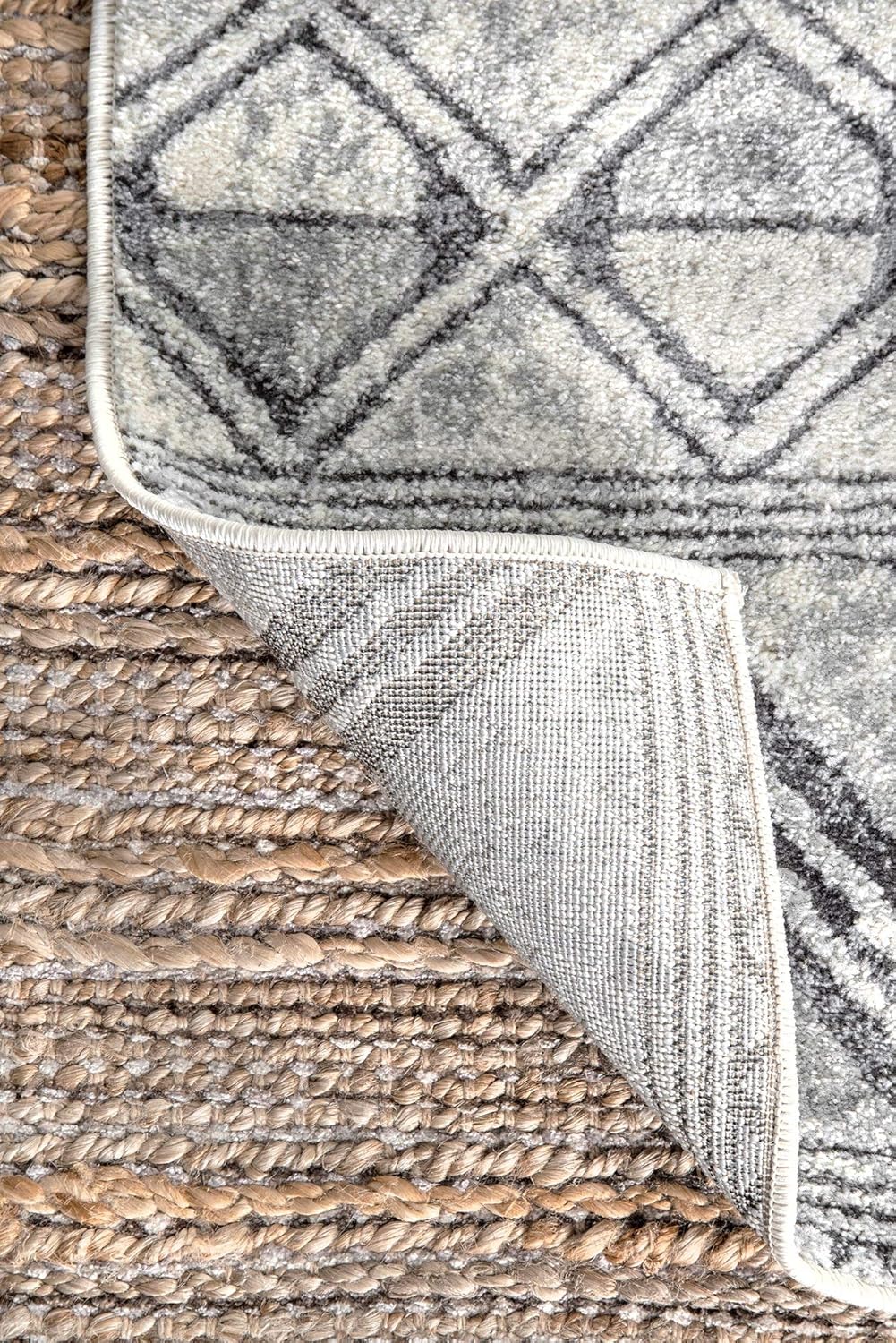 NEW - nuLOOM Vintage Teresa Area Rug, 4x6, Grey - Retail $39