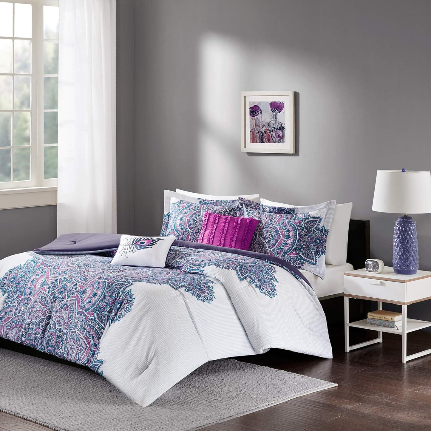 NEW - Intelligent Design Mila Comforter Bed Sets â€“ All Season Ultra Soft Microfiber Teen Bedding - Perfect For Dormitory-Great For Guest and Girls Bedroom, Full/Queen, Medallion Purple 5 Piece - Retail $63