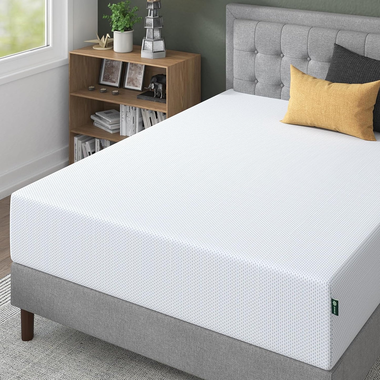 NEW - ZINUS 12 Inch Green Tea Cooling Gel Memory Foam Mattress / Cooling Gel Foam / Pressure Relieving / CertiPUR-US Certified / Bed-in-a-Box, Full - Retail $316