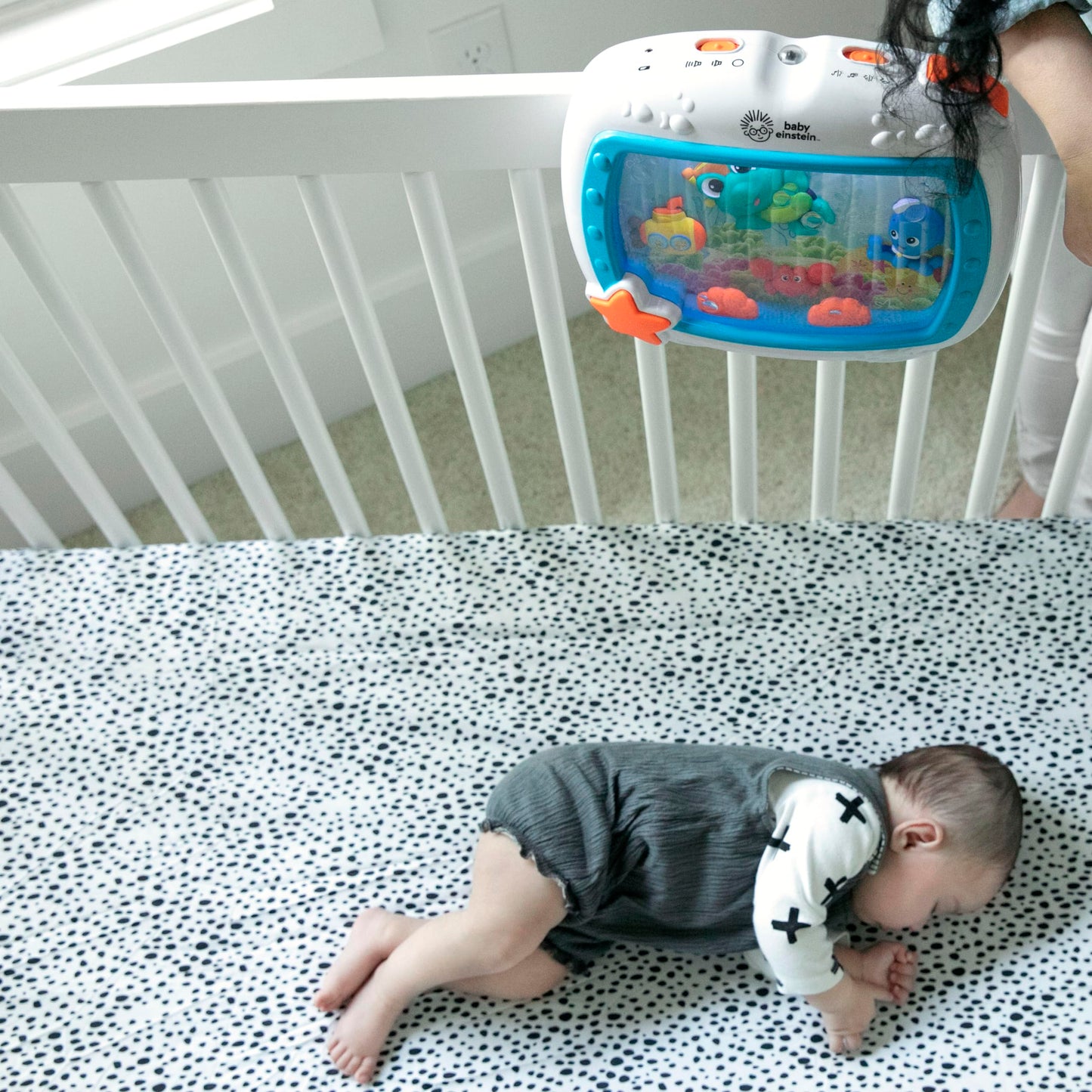 Baby Einstein Sea Dreams Soother Musical Crib Toy and Sound Machine, Newborn and up