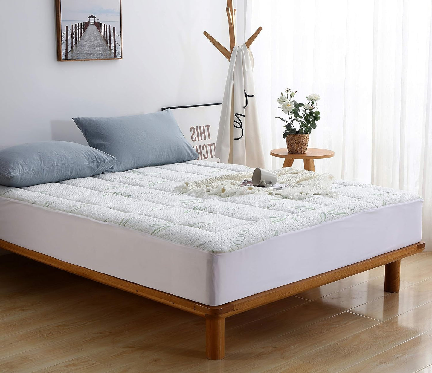 Elegant Comfort Premium Bamboo Mattress Pad-Overfilled Extra Plush Topper Breathable Cool Flow Technology, 16" Deep Pocket, King, Green