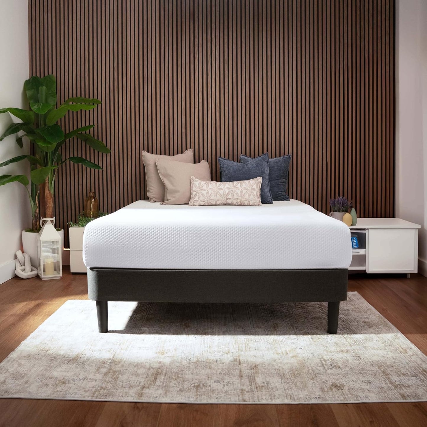 NEW - Nestl QUEEN 10 inch Green Tea Mattress - Cooling Graphite Memory Foam Mattress Queen Size, Fiberglass Free Queen Mattress in A Box, Pressure Relief Supportive Bed in A Box, CertiPur-US Certified - Retail $252