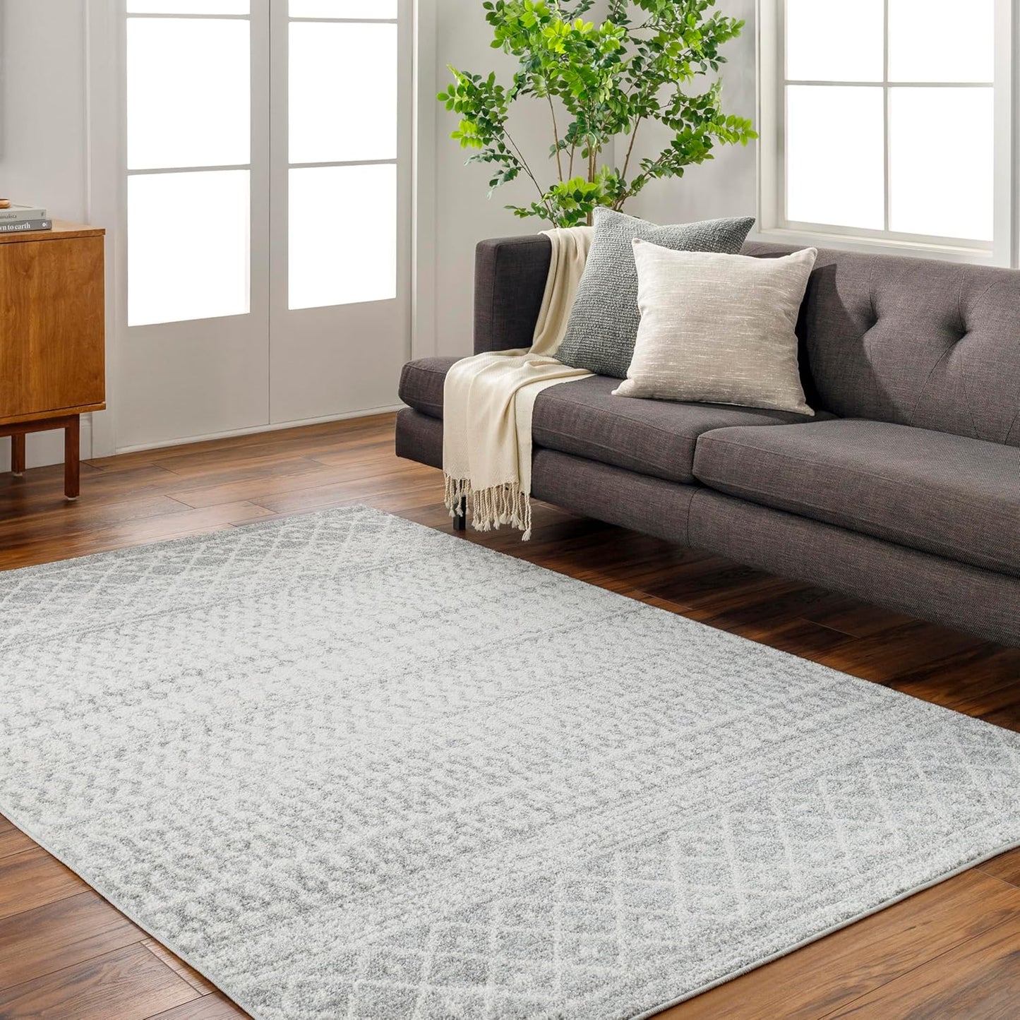 Livabliss Chester Boho Moroccan Area Rug,5 ft 3 In x 7 ft 6 In,Grey - Retail $55