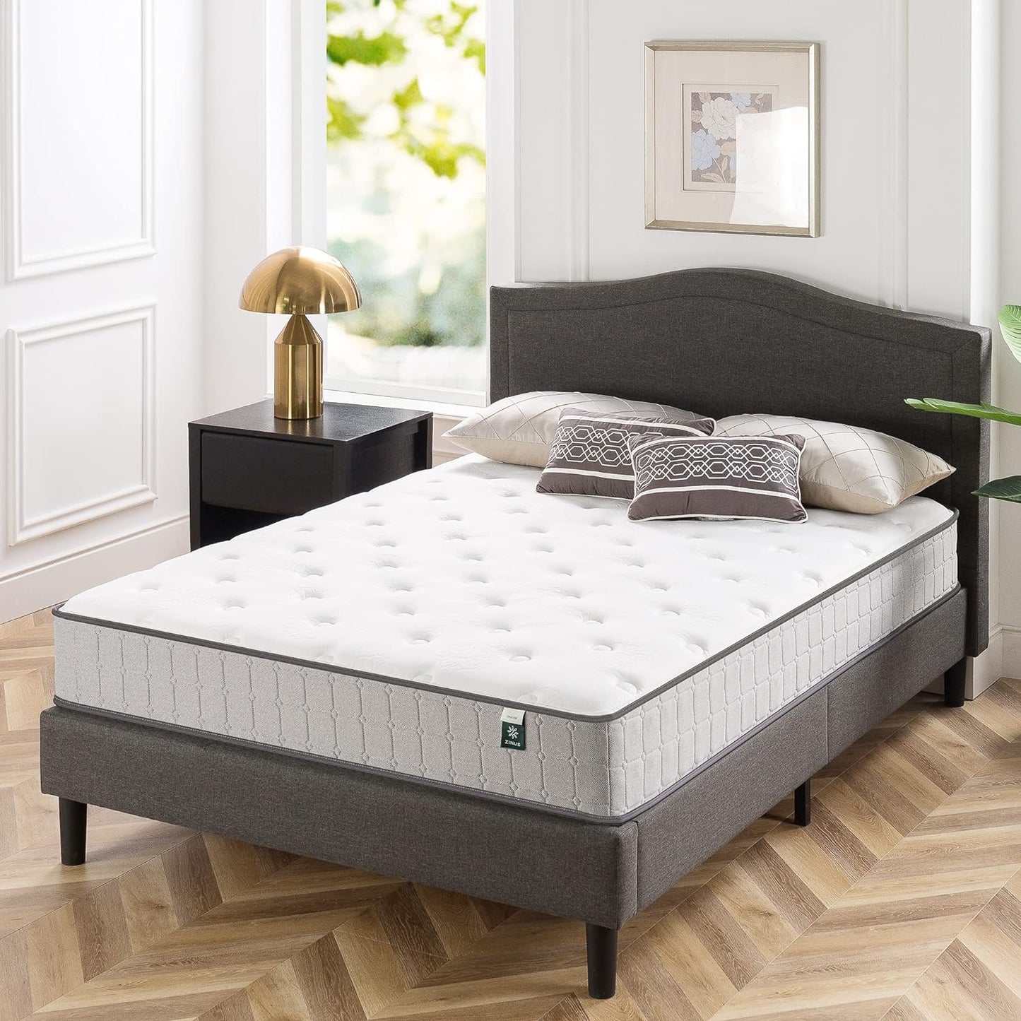 NEW - ZINUS Queen 10 Inch Comfort Support Cooling Gel Hybrid Mattress, Queen, Tight Top Innerspring Mattress, Motion Isolating Pocket Springs, Mattress in A Box - Retail $239