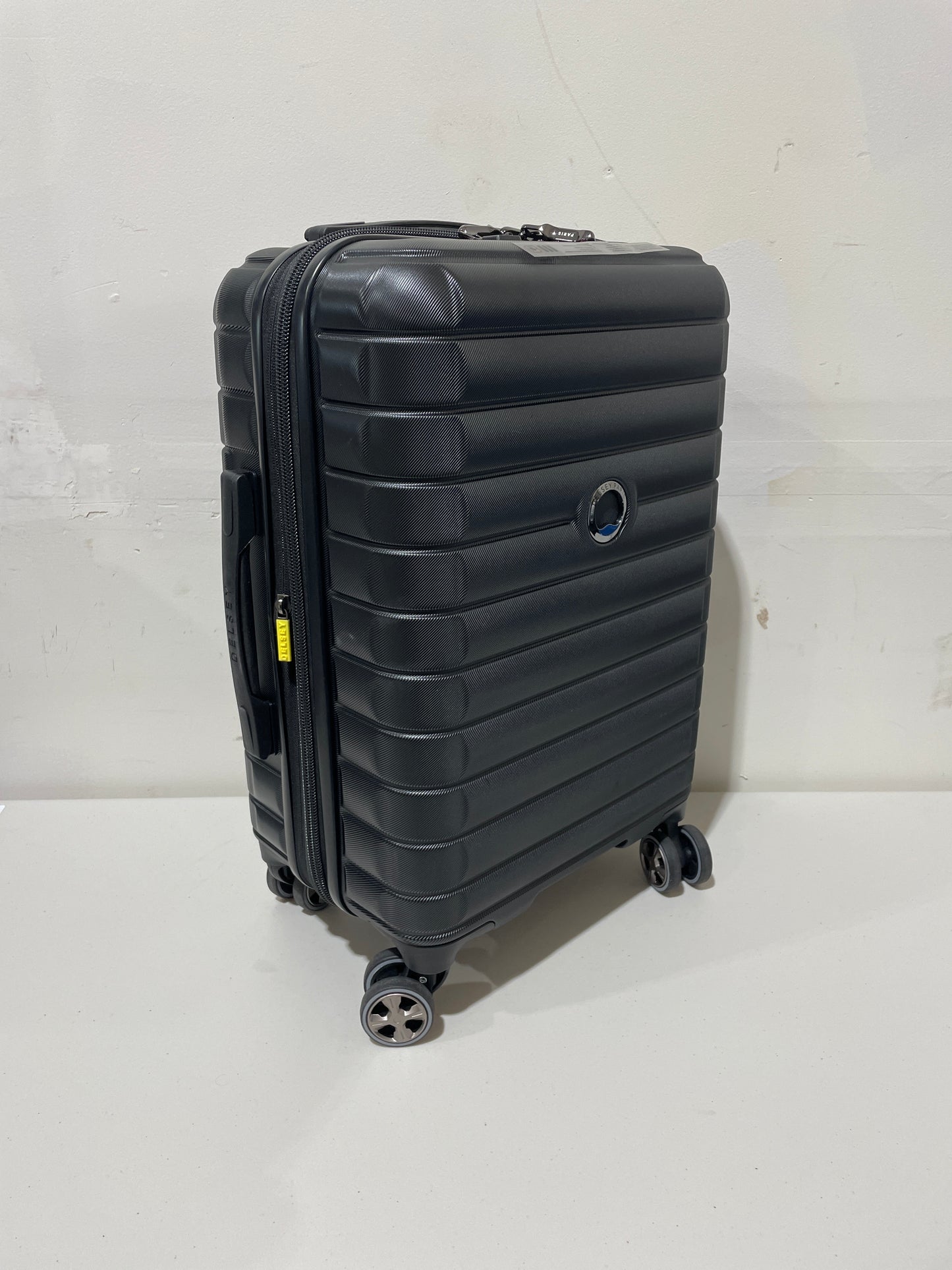 Delsey Paris Horizon Carry-on Black