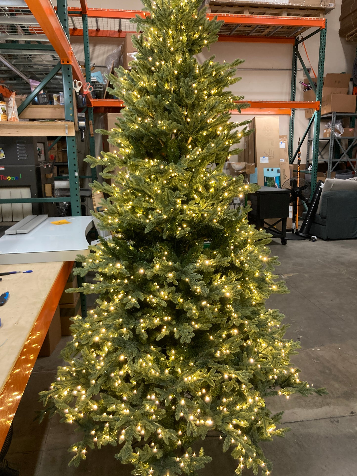 Costco - 7.5′ Pre-Lit Radiant Micro LED Artificial Christmas Tree - Retail $499 Default Title