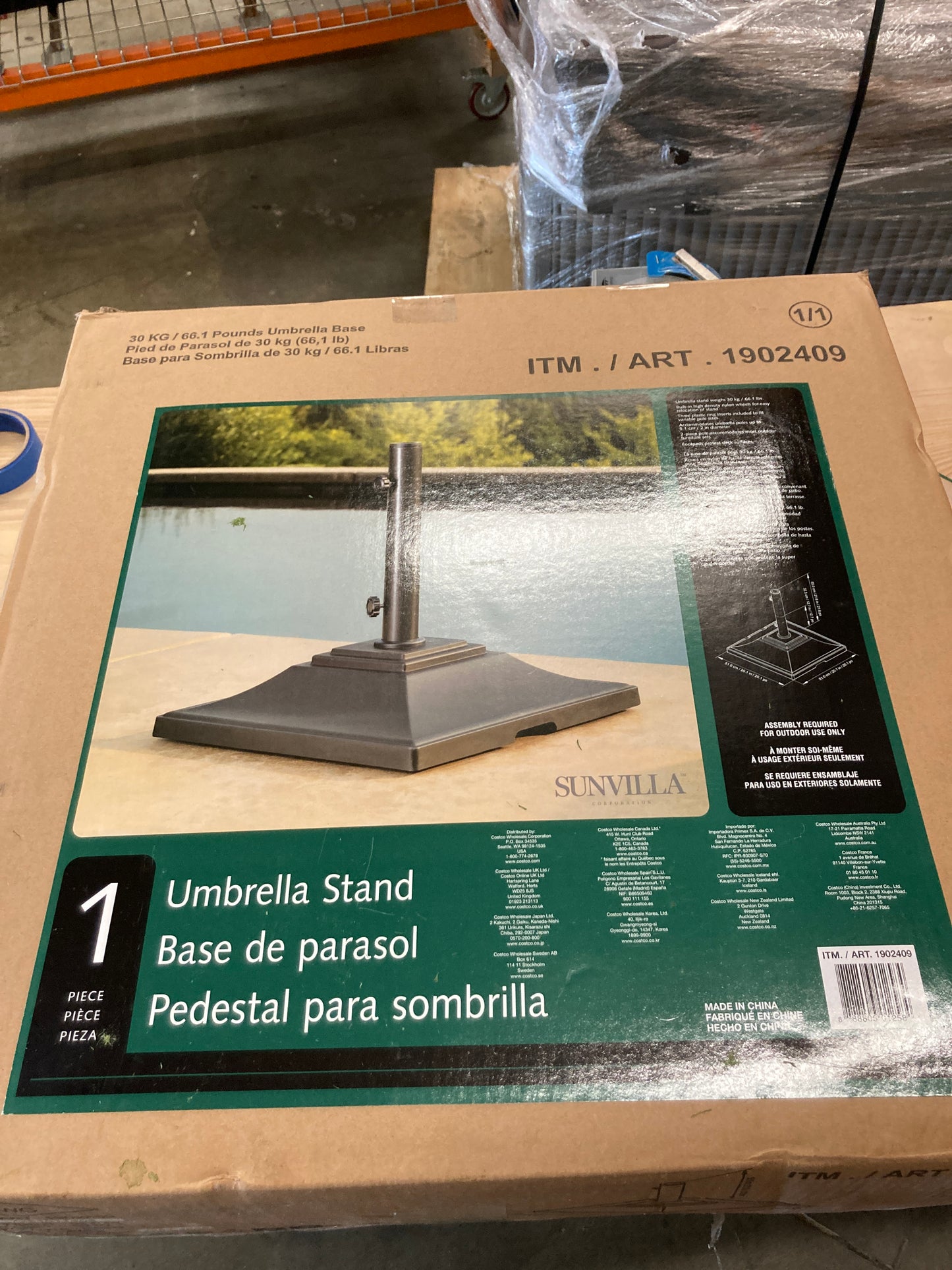 Like NEW - Costco - SunVilla Barrack Umbrella Base - Retail $69 Default Title
