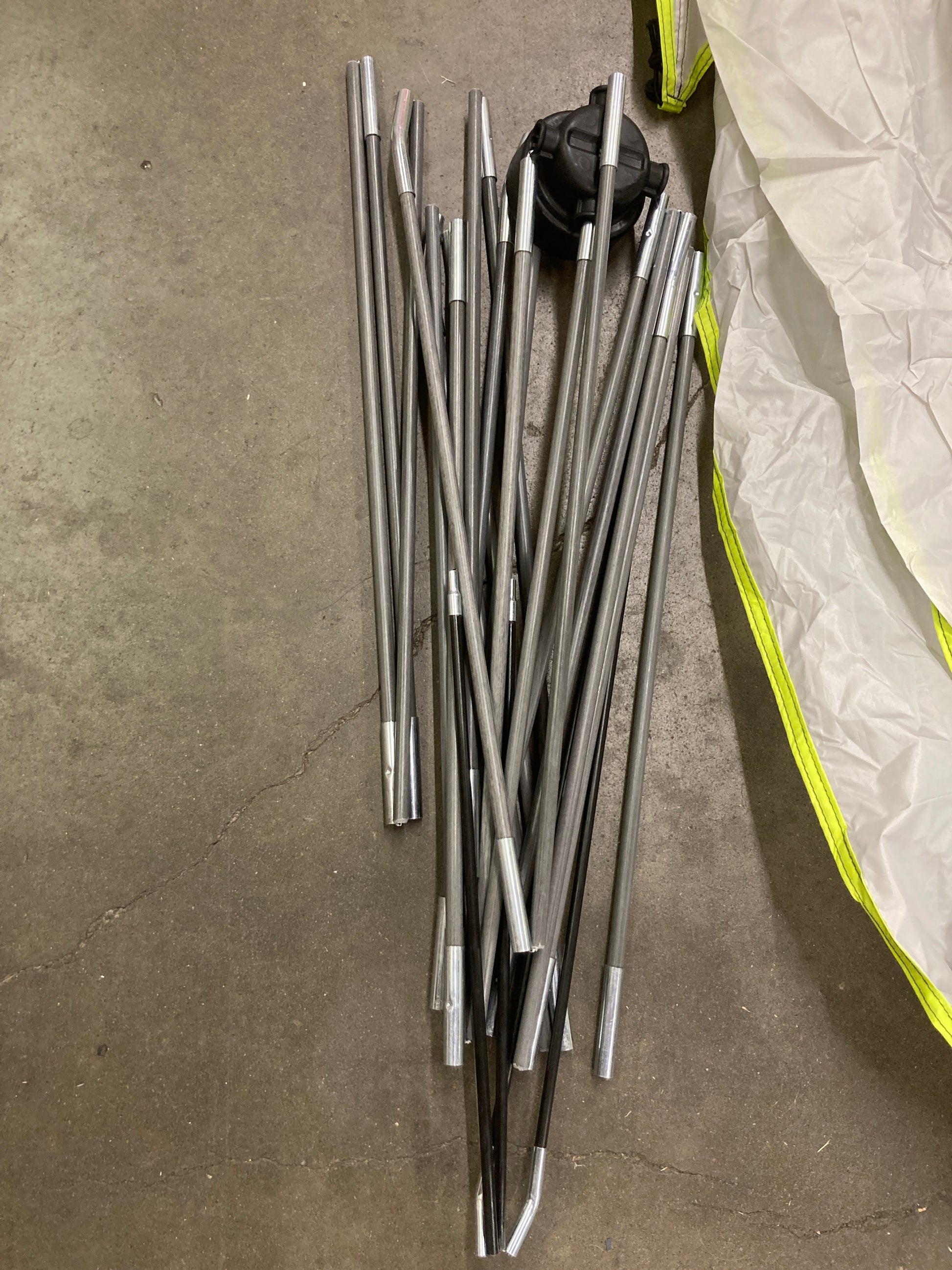 Costco - CORE 6-Person Lighted Dome Tent - Retail $115 Default Title