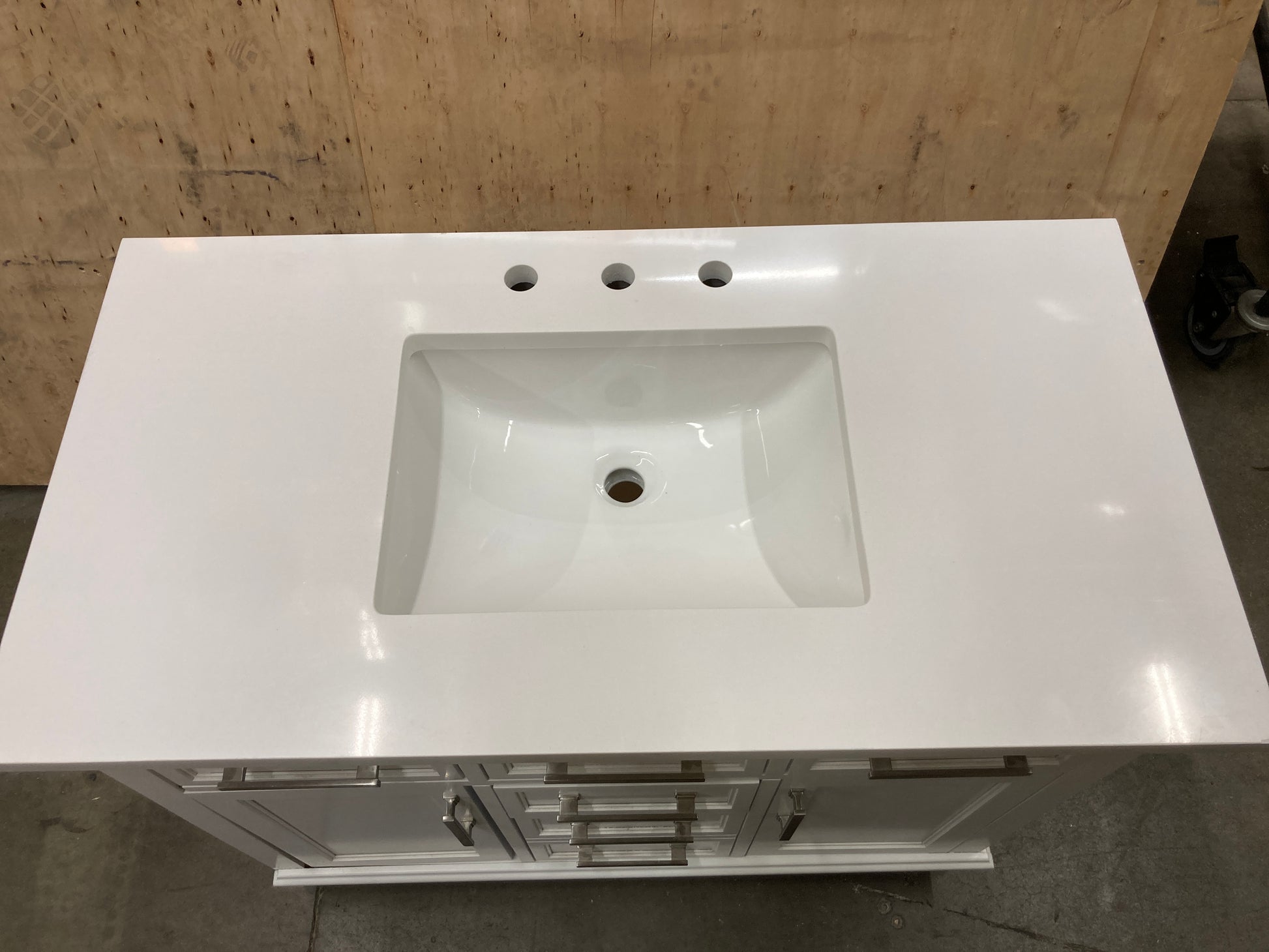 Costco - OVE Decors Dylan 42" Bath Vanity - Retail $949 Default Title