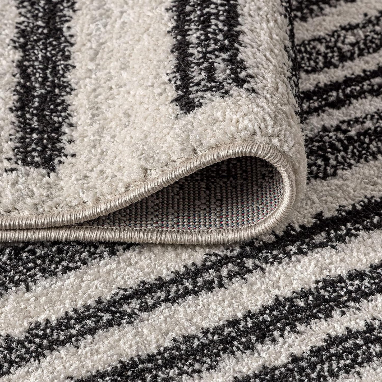 JONATHAN Y MOH207A-8 Khalil Modern Berber Stripe Indoor Farmhouse Area-Rug Bohemian Minimalistic Striped Easy-Cleaning Bedroom Kitchen Living Room Non Shedding, 8 X 10, Cream,Black - Retail $122