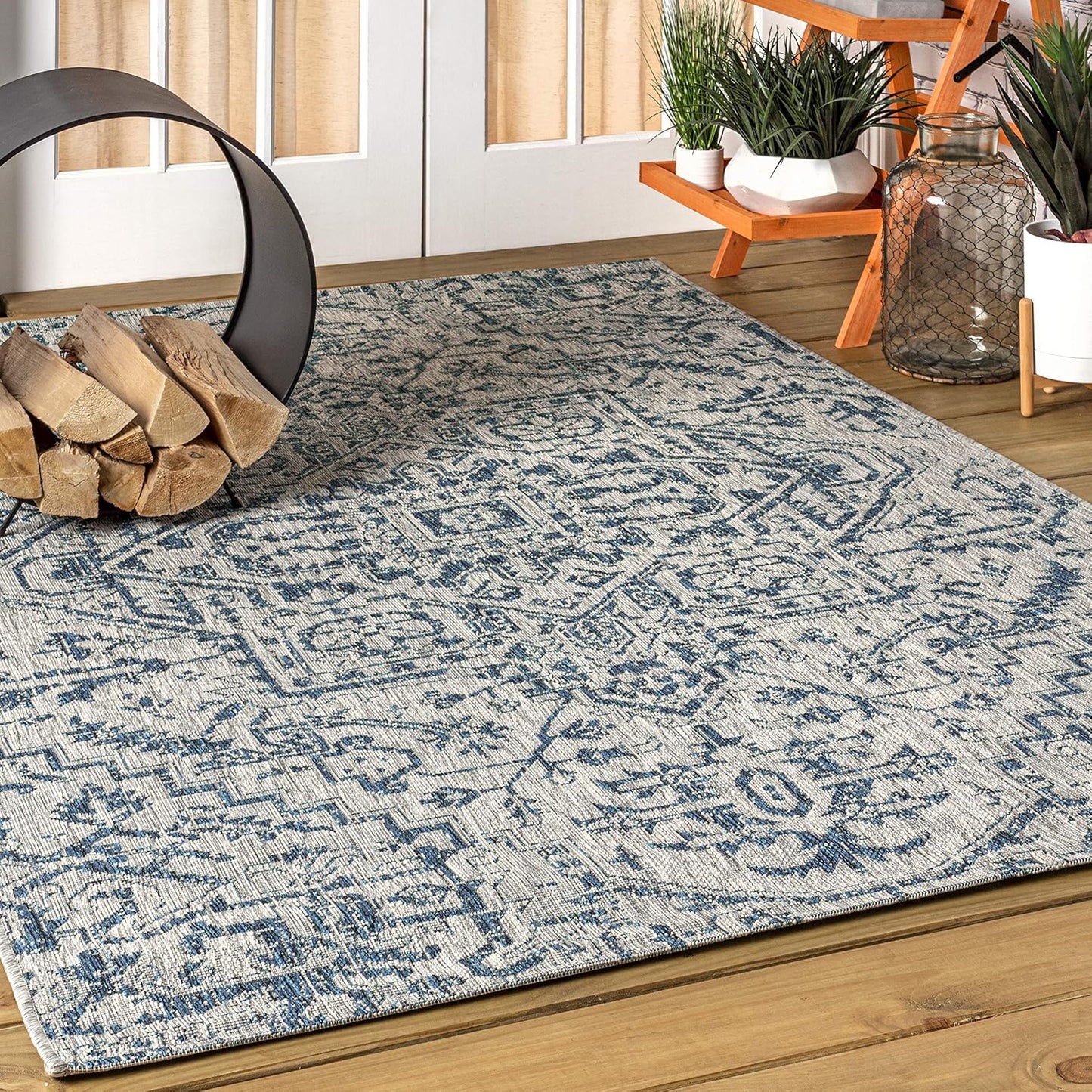 NEW - JONATHAN Y SMB105B-4 Estrella Bohemian Medallion Textured Weave Navy/Gray 4 ft. x 6 ft. Indoor/Outdoor Area Rug Coastal, Traditional, Transitional, Perfect for Backyard, Patio, Porch - Retail $35