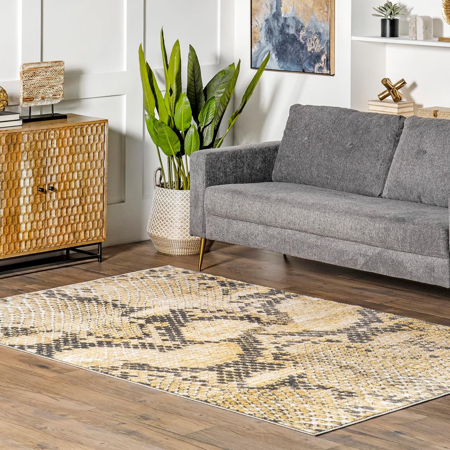 NEW - nuLOOM Alexandrine Modern Snake Print Area Rug, 4x6, Beige - Retail $33