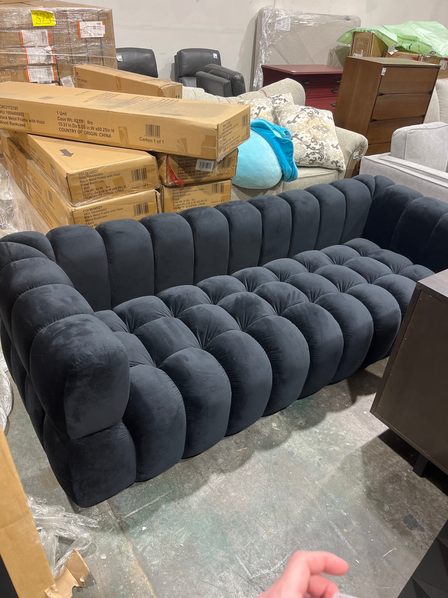 Carlan 91" Velvet Tuxedo Arm Sofa
