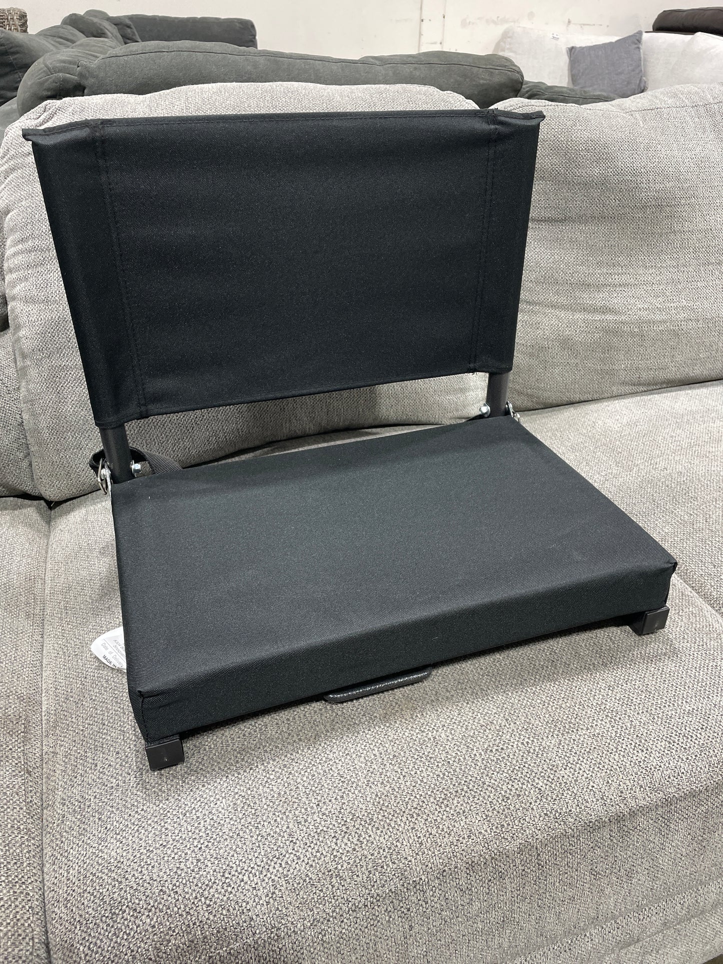 Cascade Mountain Tech Padded Stadium Seat