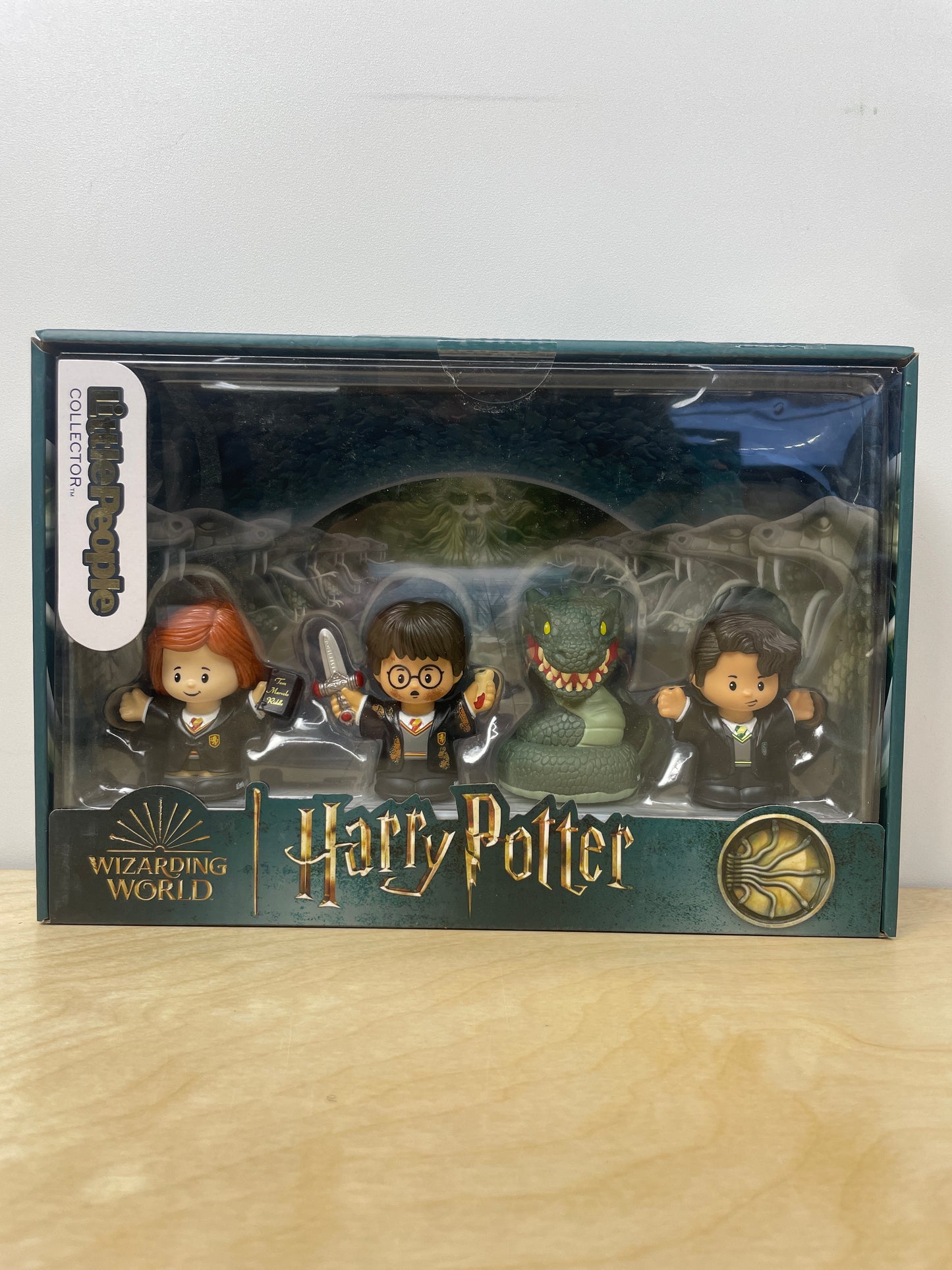 Harry Potter Chamber Fisher Price Little People Collection Set - Retail $16