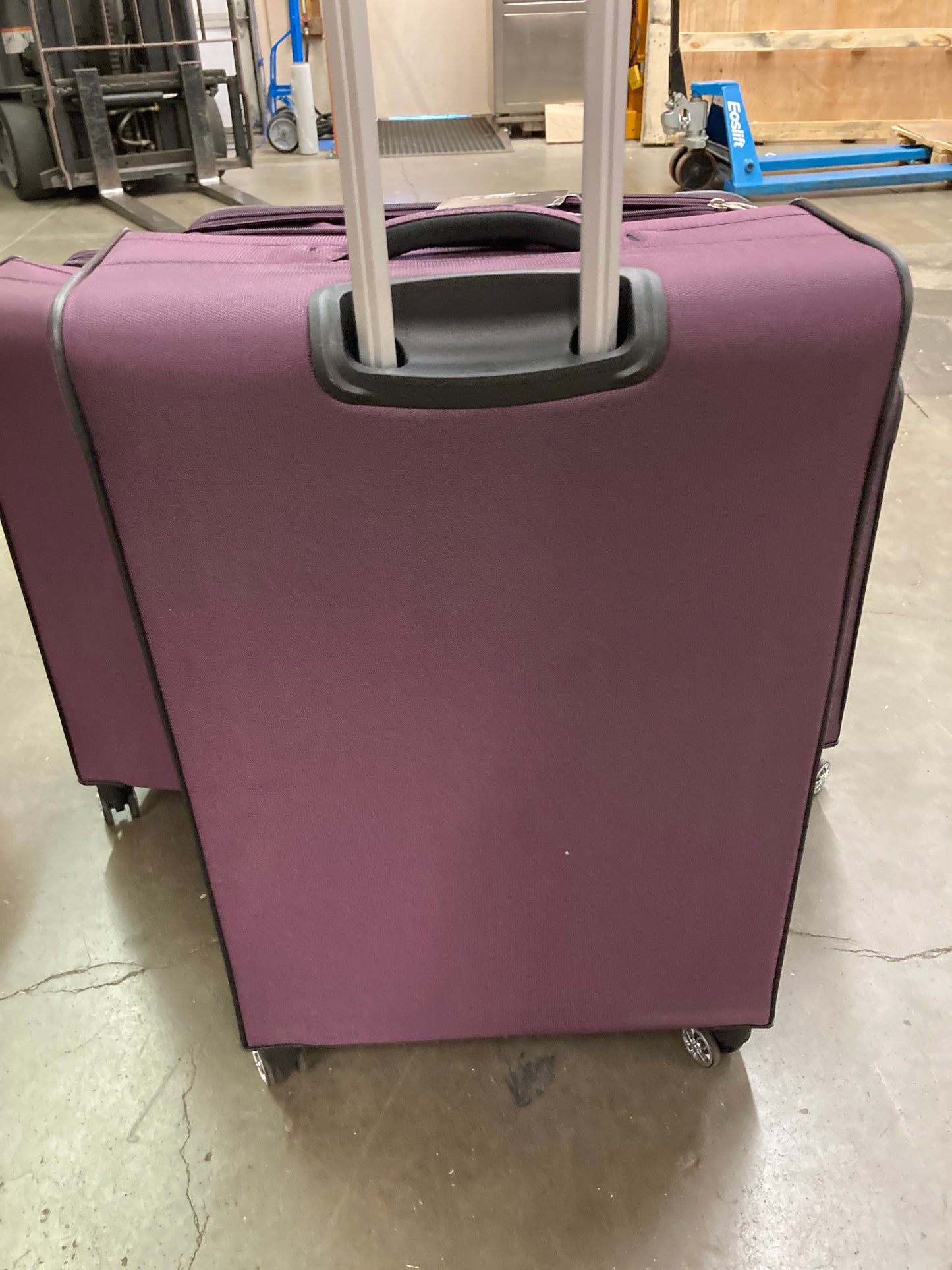 NEW in Box - Samsonite Ascella X Softside Purple 3 Piece Set - Retail $279
