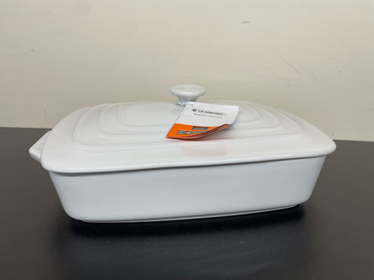 NEW - Le Creuset Signature Casserole Dish - Retail $119