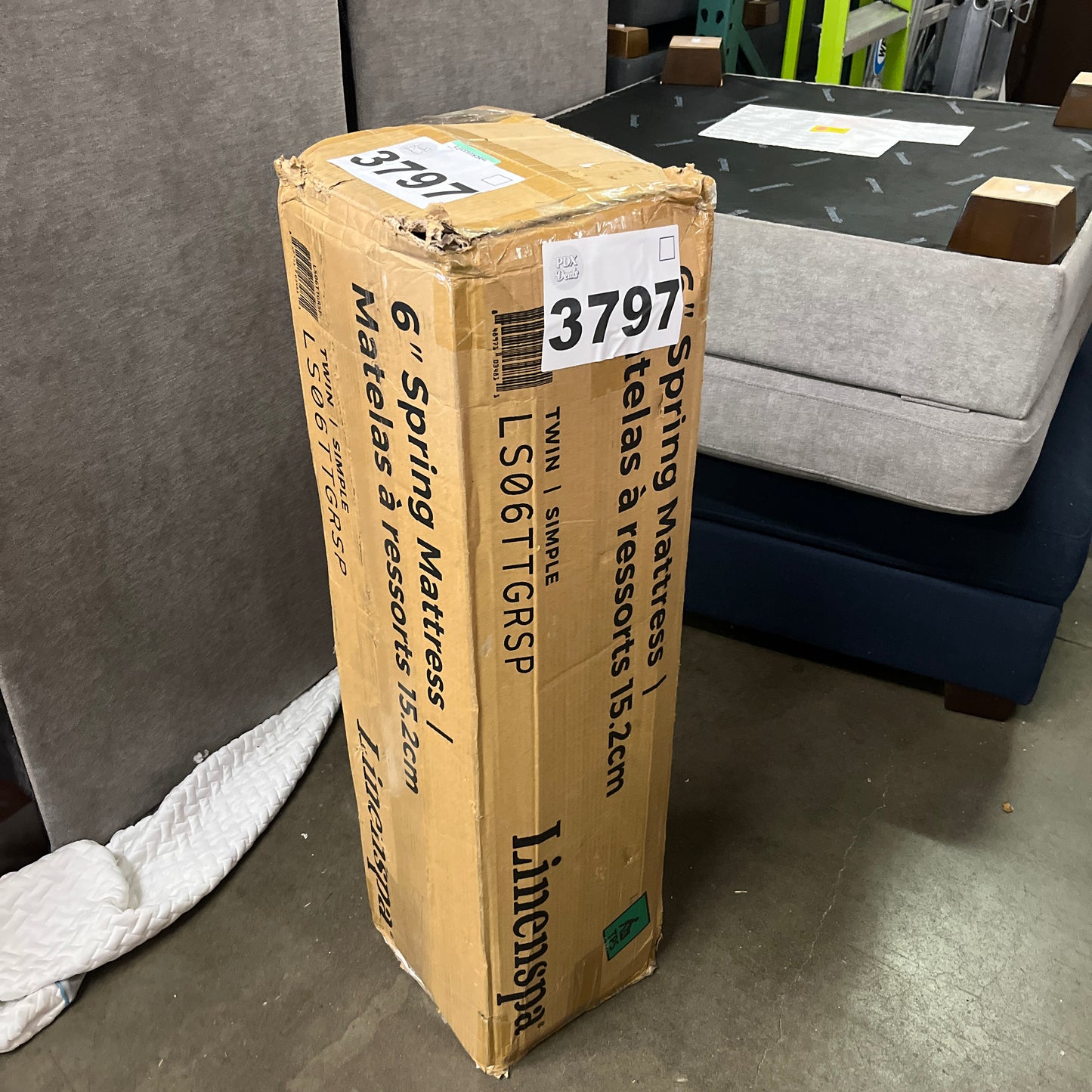 NEW - Linenspa TWIN 6 Inch Mattress - Firm Feel - Bonnell Spring with Foam Layer - Mattress in a Box - Youth or Kids Bed - Guest Bedroom - Durable and Breathable Support - Retail $99