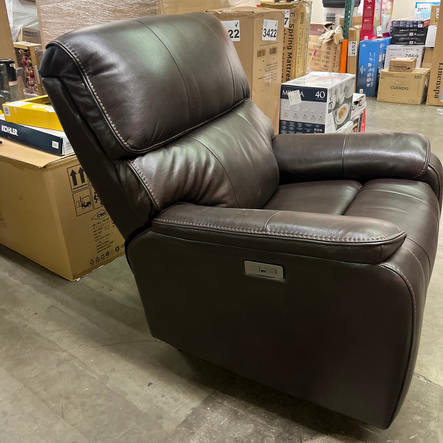 Costco - Barcalounger Columbia Leather Power Recliner with Power Headrest - Retail $799