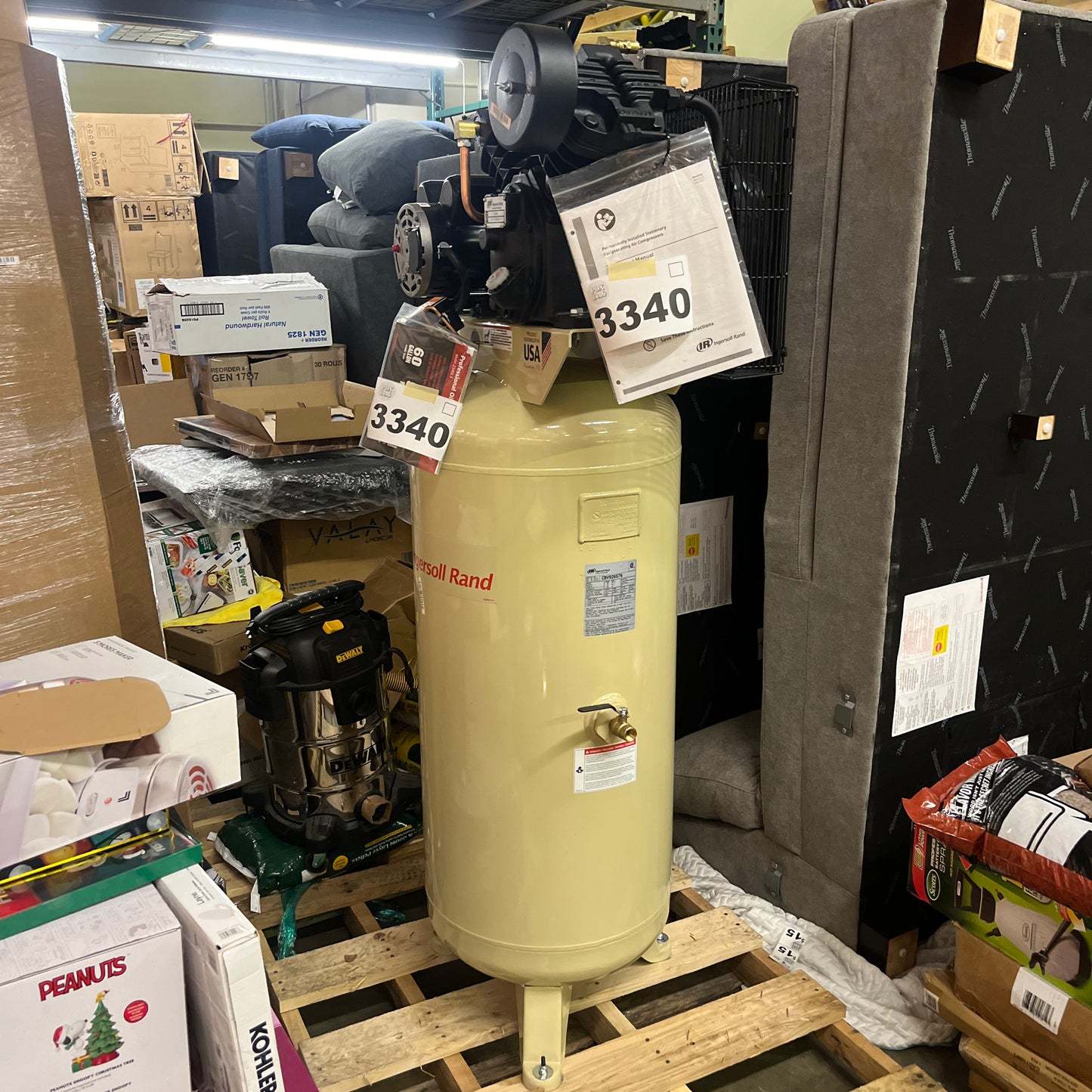 Like NEW - Ingersoll-Rand 2340L5-V 5hp 60 gal Two-Stage Compressor (230/1) - Retail $1979