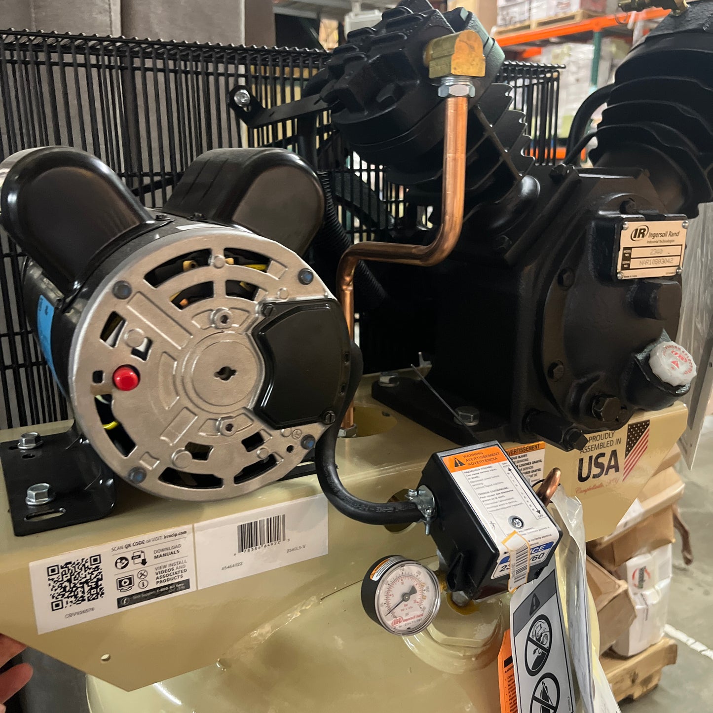 Like NEW - Ingersoll-Rand 2340L5-V 5hp 60 gal Two-Stage Compressor (230/1) - Retail $1979