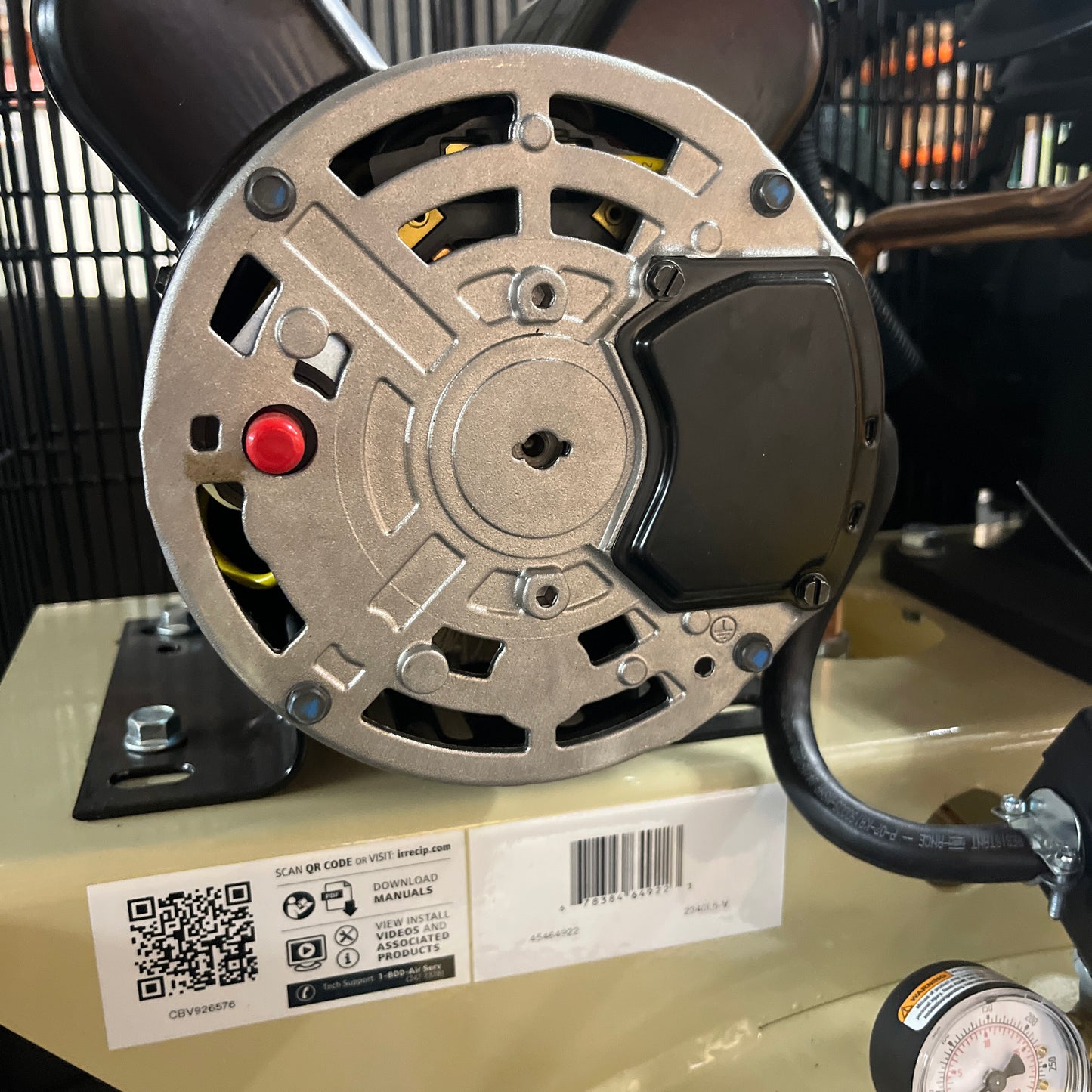 Like NEW - Ingersoll-Rand 2340L5-V 5hp 60 gal Two-Stage Compressor (230/1) - Retail $1979