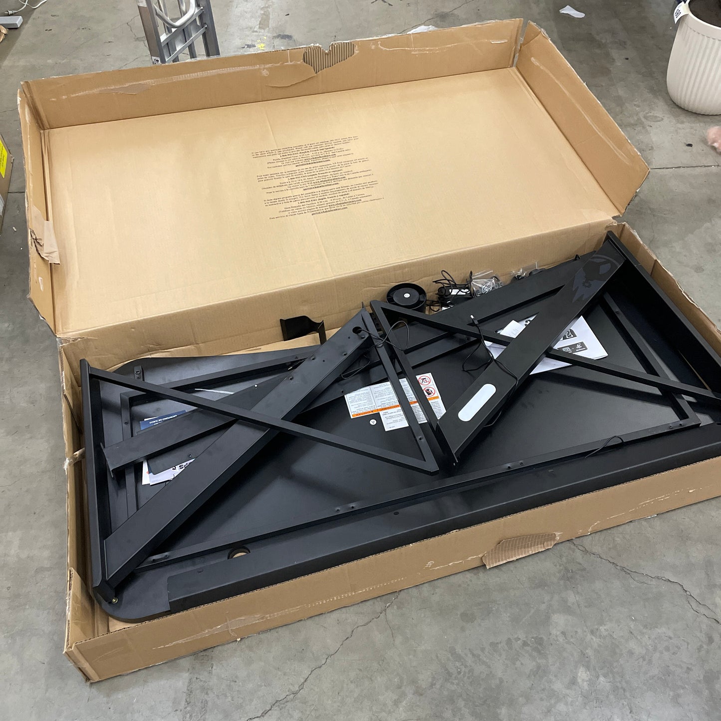 DPS Radius 60” Gaming Desk - Retail $349