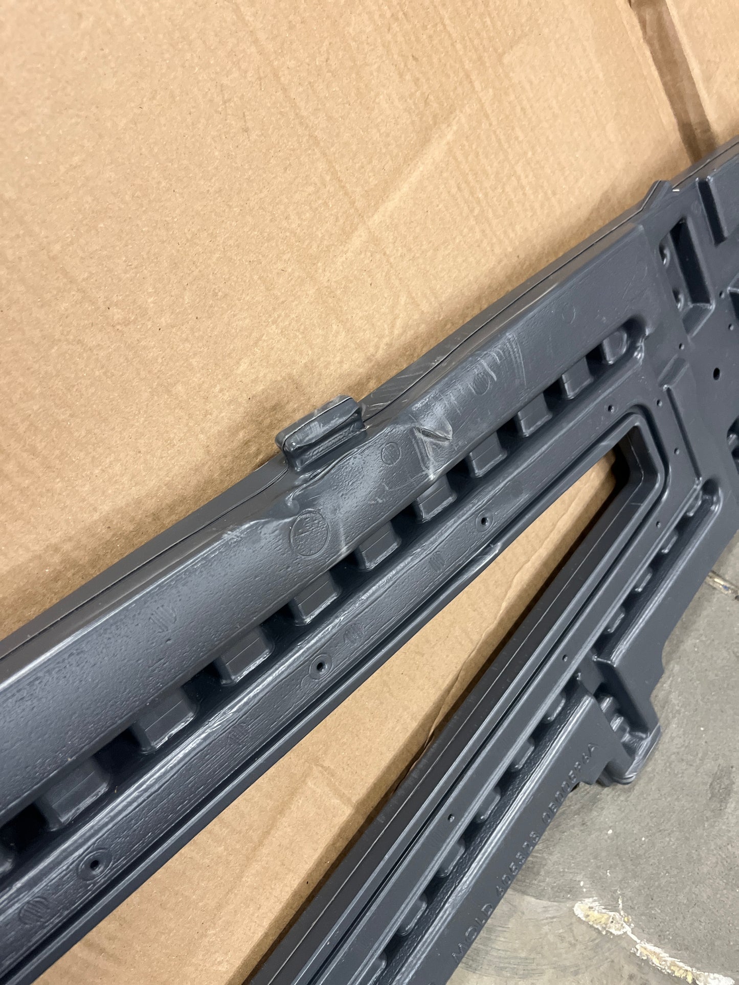 Suncast 6' x 5' Modern Shed