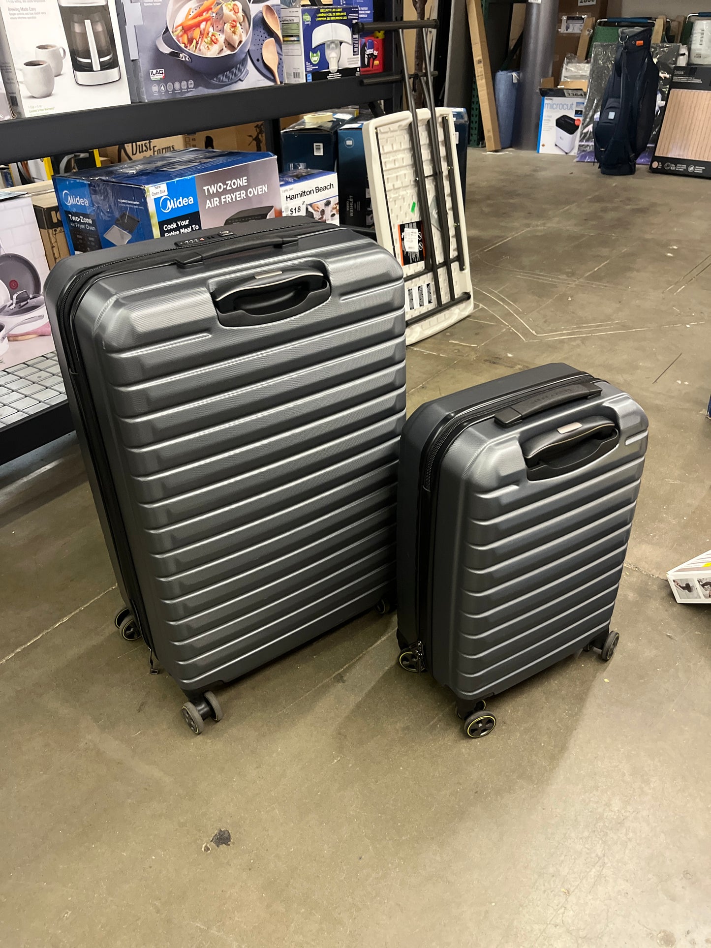 Delsey Helium Edge Gray 2-piece Hardside Set