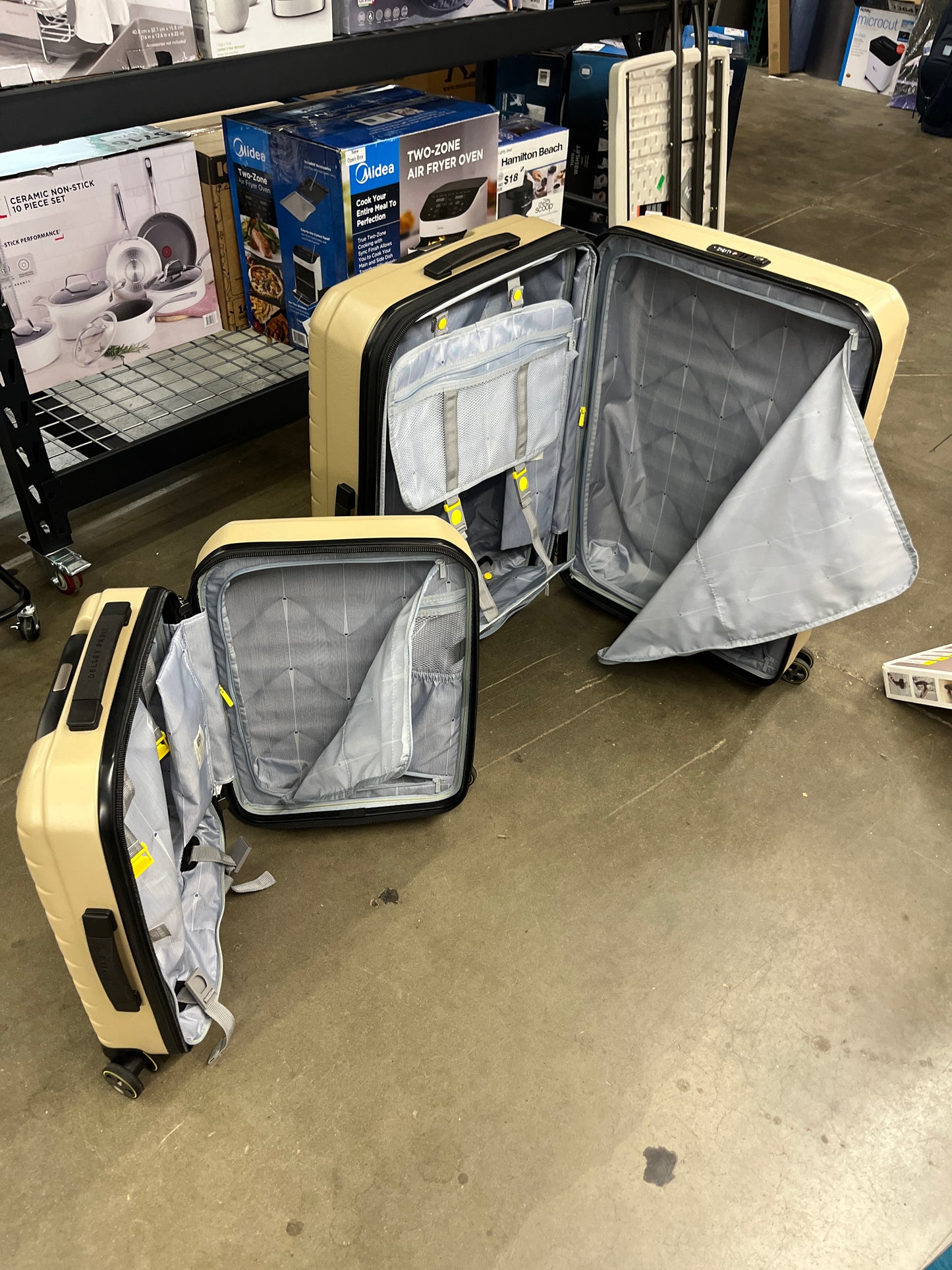 Delsey Helium Edge Tan 2-piece Hardside Set - Retail $179