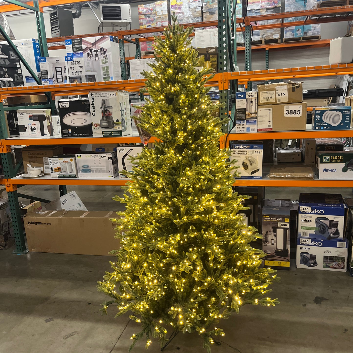 Costco - 7.5′ Pre-Lit Radiant Micro LED Artificial Christmas Tree - Retail $479