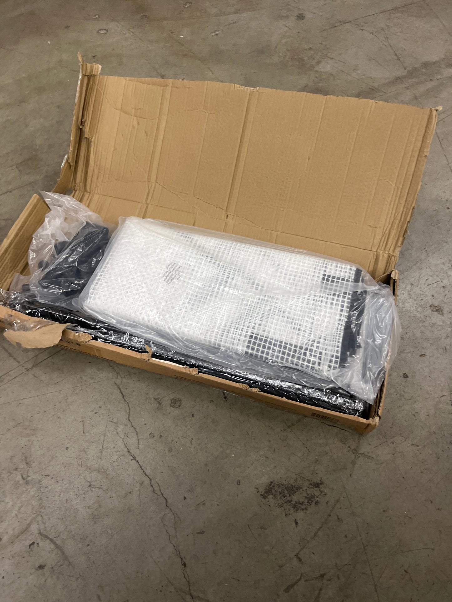 Greenhouse & Bug Cover Combo 21”W x 47”L x 24”H - Includes 1 Frame & 2 Interchangeable Covers. Planter NOT Included - Retail $80