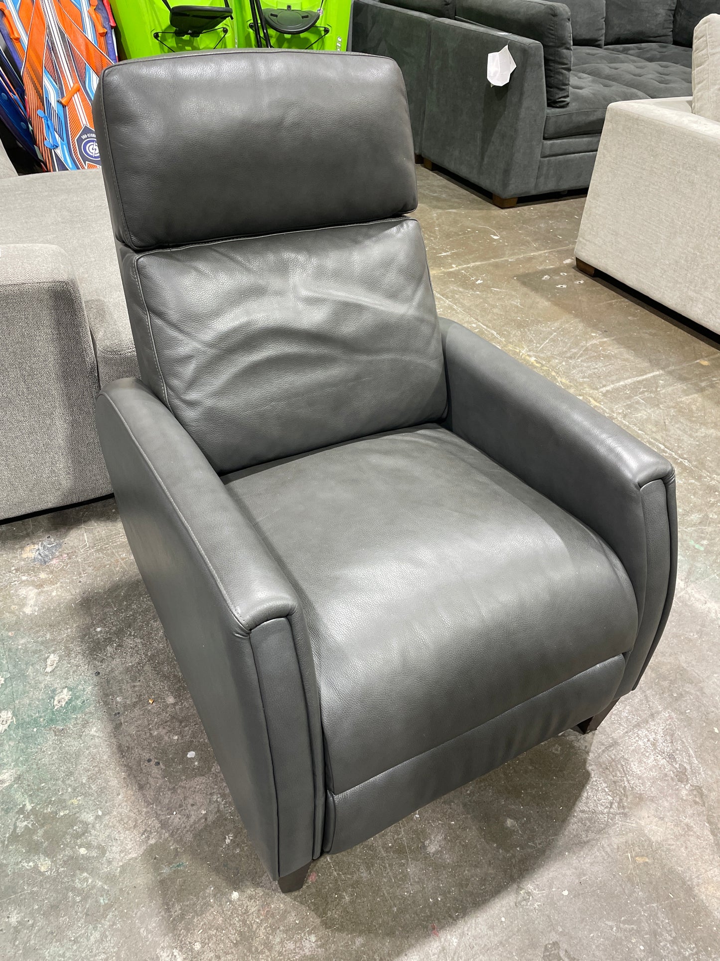 Costco - Decklyn Leather Pushback Recliner