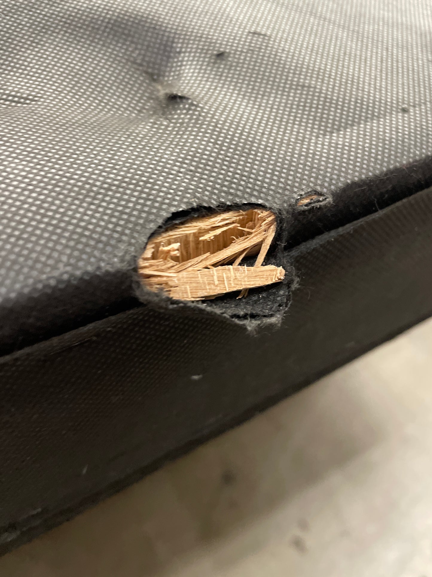 FULL - Blackstone by Zinus Upholstered Square Stitched Full Size Platform Bed