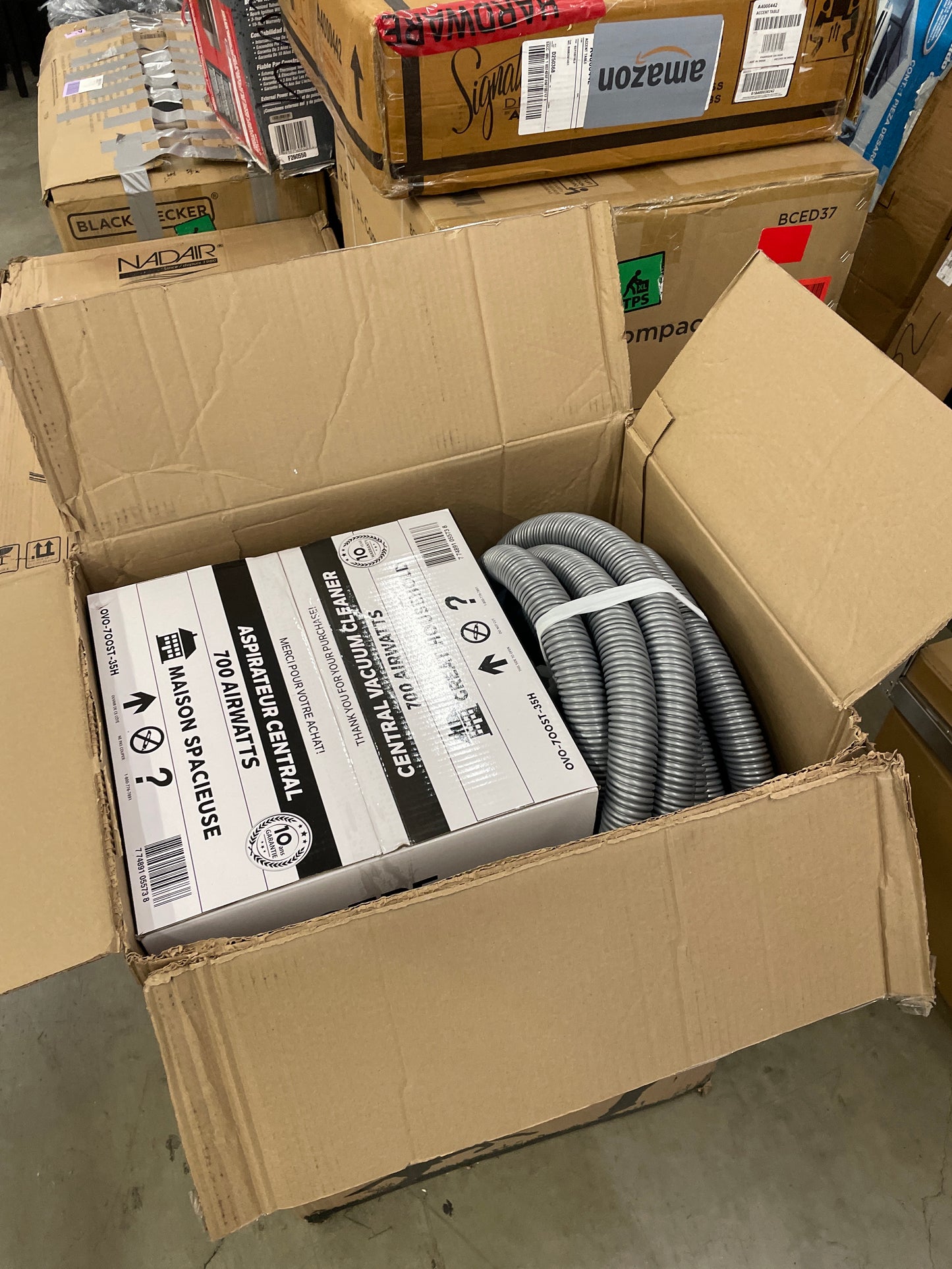 OVO Unit Heavy Duty Powerful Central Vacuum System, Hybrid Filtration (with or Without Disposable Bags) 35L or 9.25Gal, 700 Air watts with 40 ft Carpet Deluxe Accessory Kit, Silver