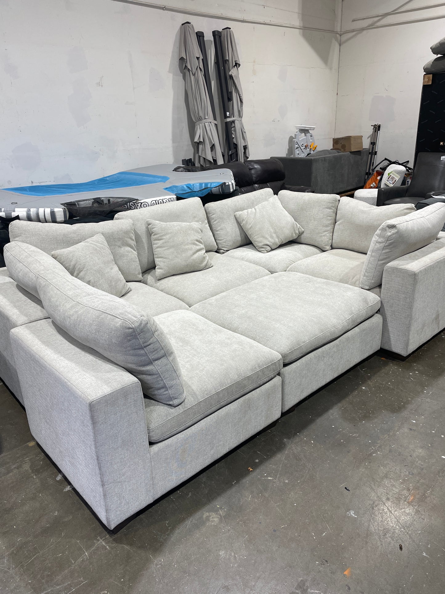 Thomasville Lowell 6-piece Modular Sectional