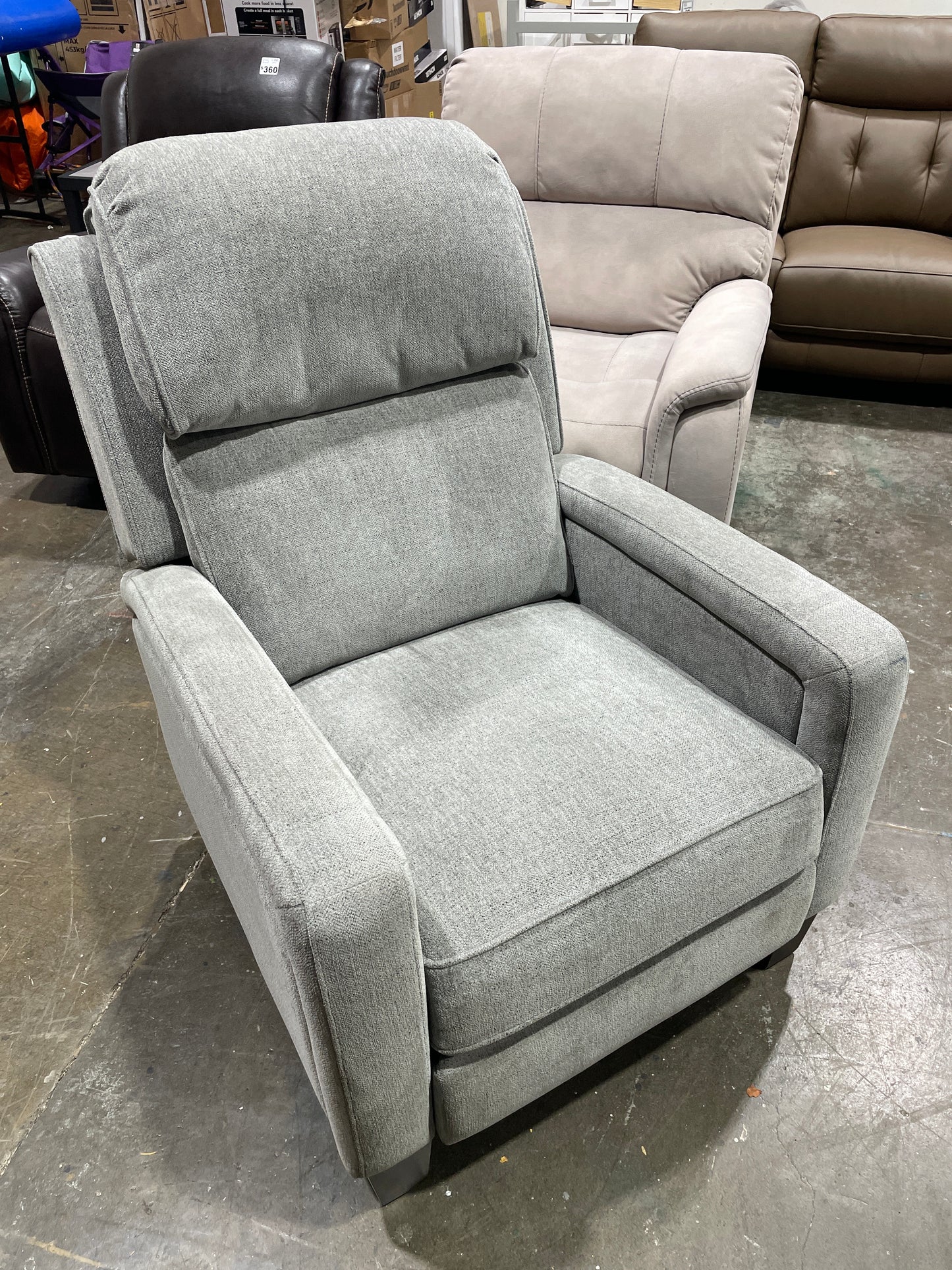 Wessen Fabric Pushback Recliner