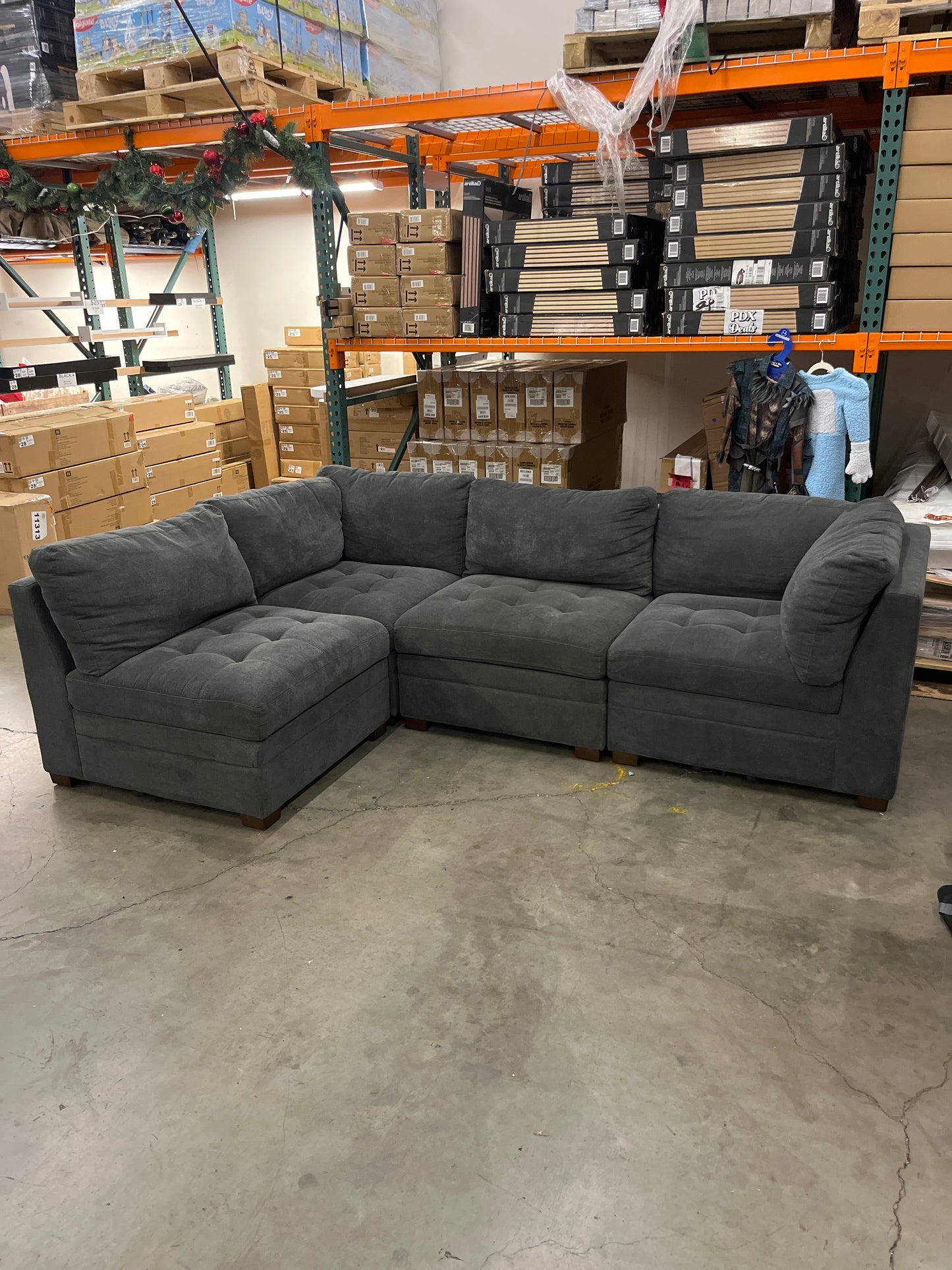 Thomasville 4 Piece Tisdale Fabric Sectional