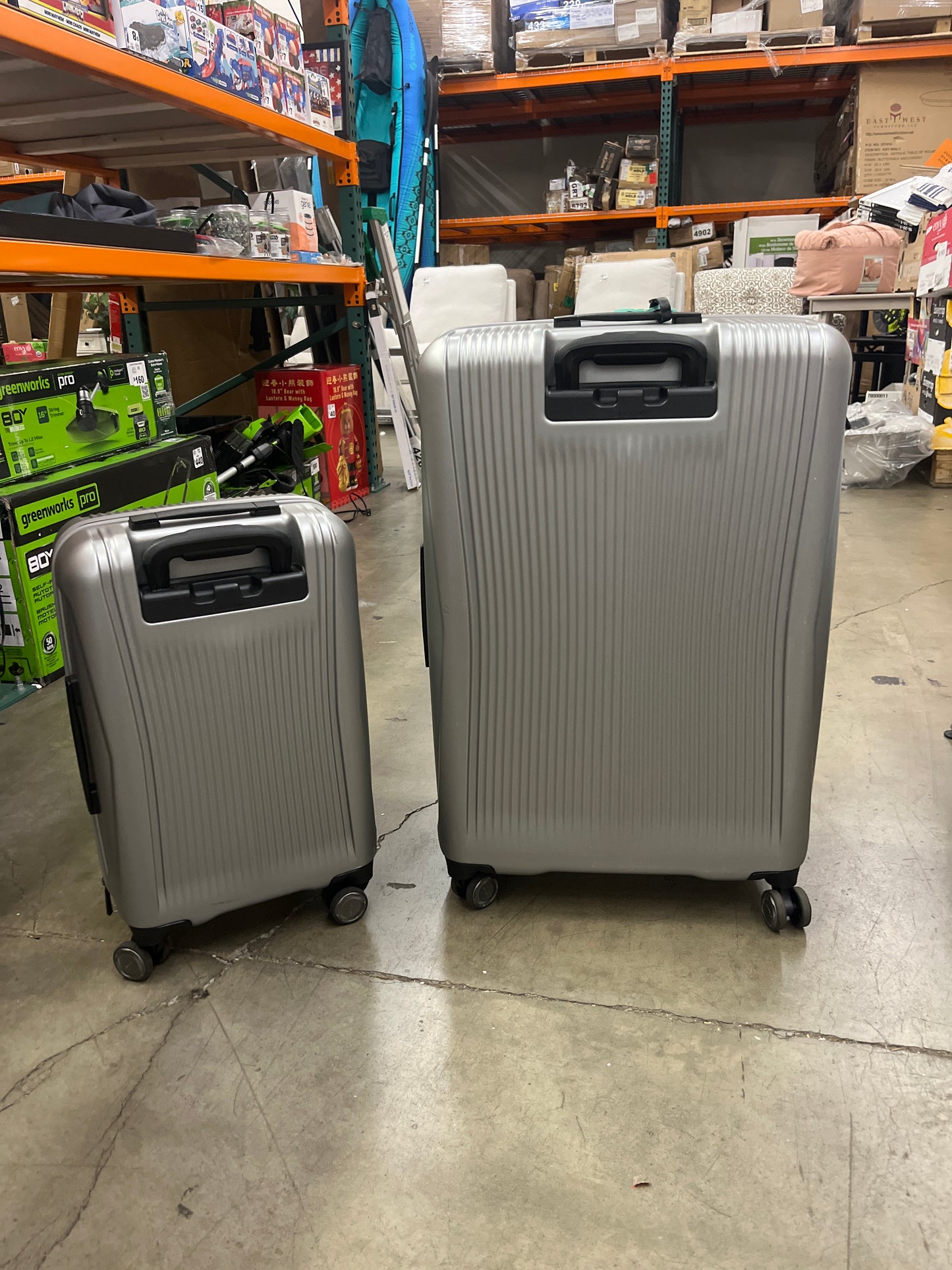 Samsonite Blackstone Silver 2-piece Hardside Expandable Spinner Luggage Set